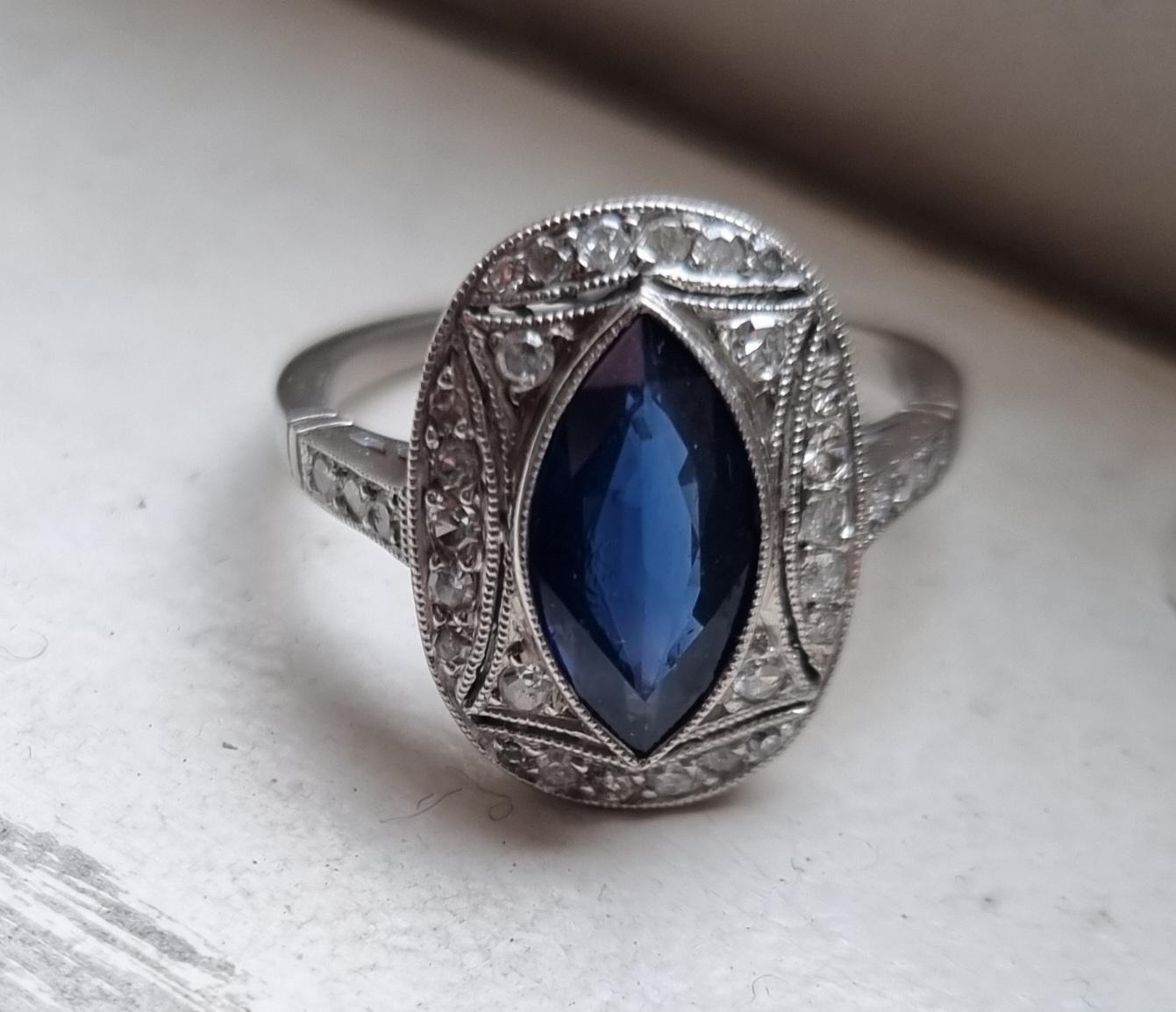 Art Deco Marquise Blue Sapphire and Diamond Ring  mounted in Platinum For Sale 1