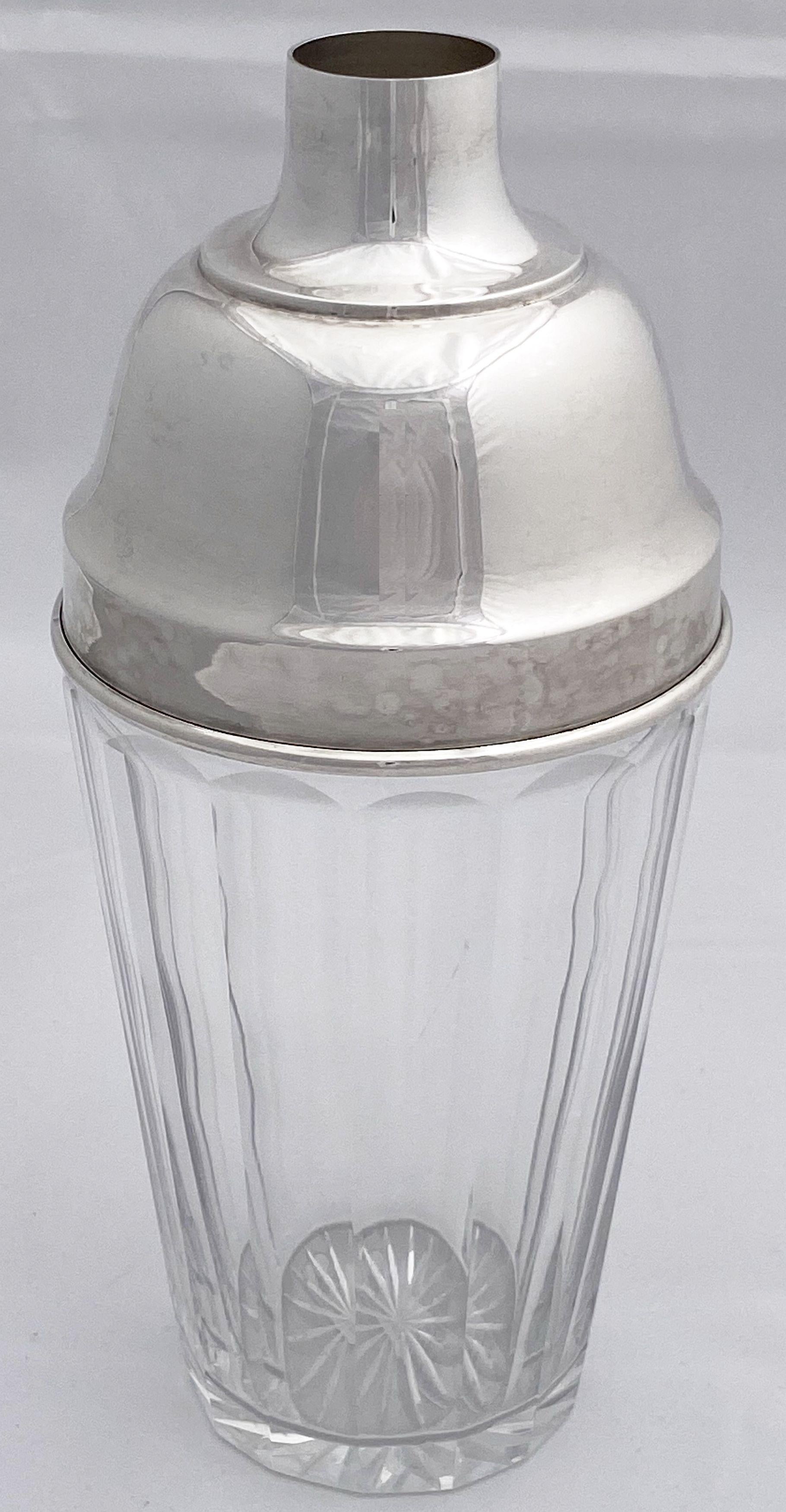 Art Deco Martini or Cocktail Shaker from England 5