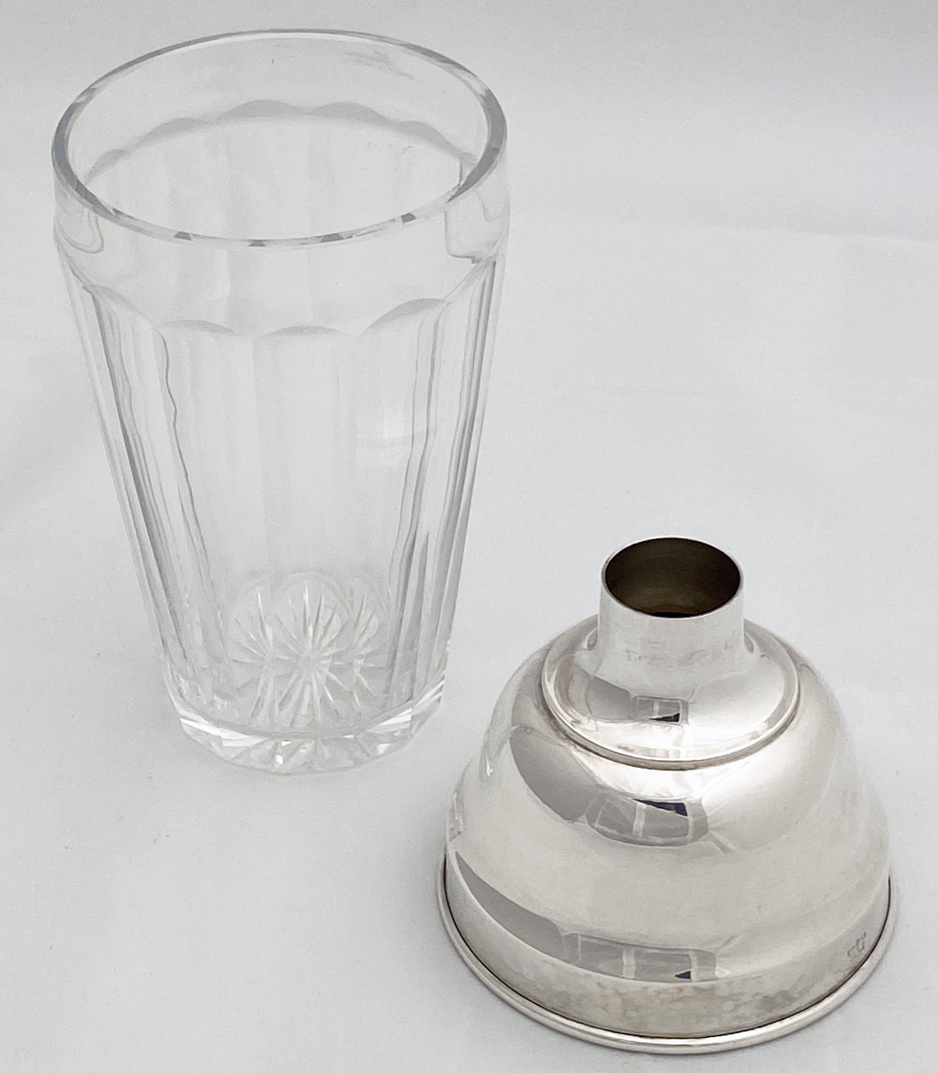 Art Deco Martini or Cocktail Shaker from England 7