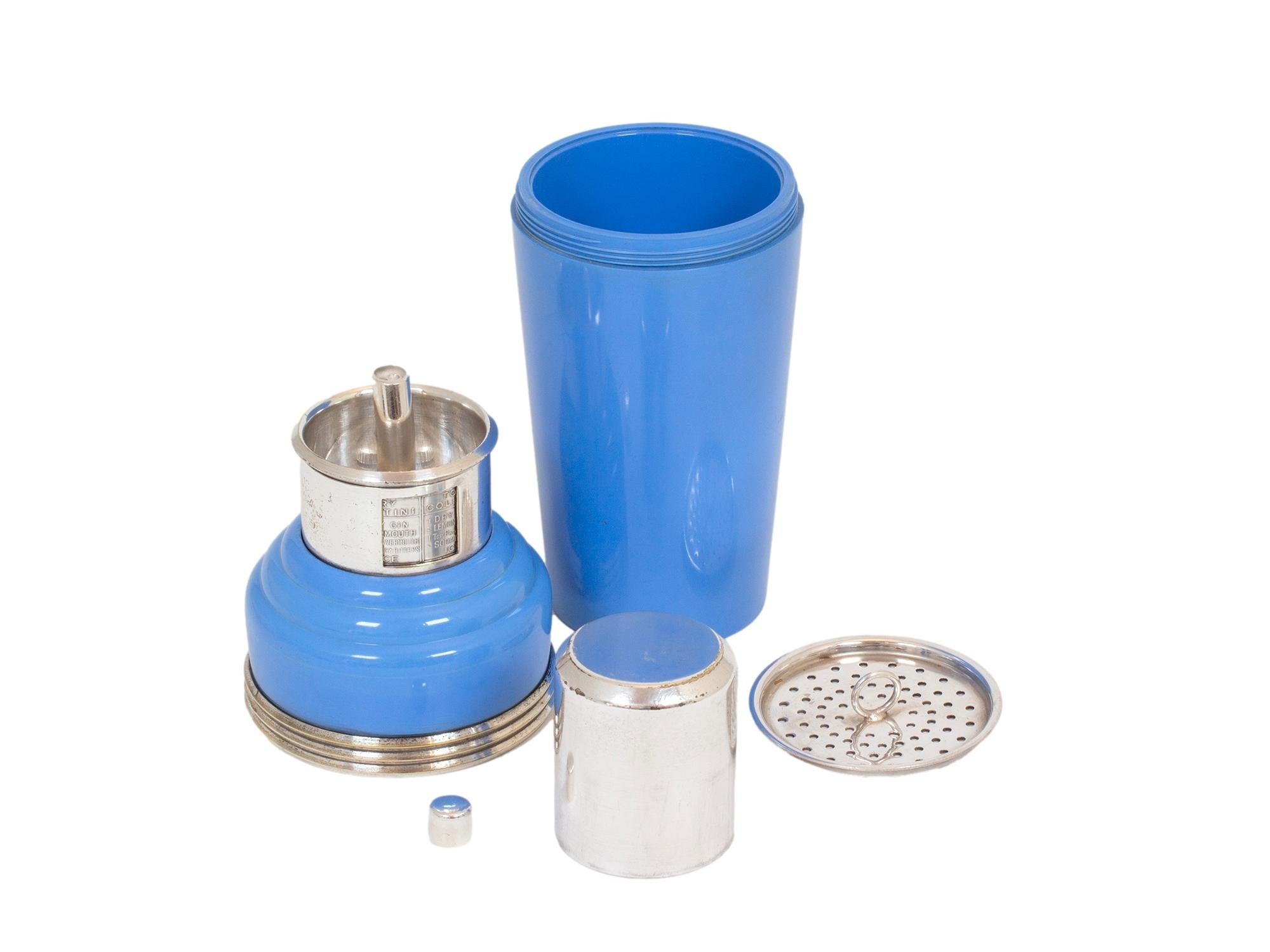 Art Deco Master Incolor Art Deco Blue Cocktail Shaker In Good Condition For Sale In Northampton, GB