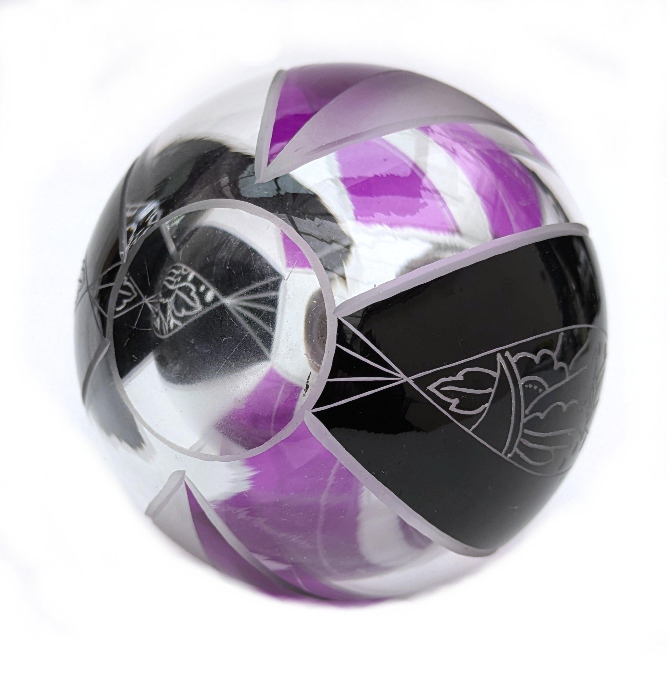 Frascos de perfume de globo a juego Art Déco de Karl Palda, hacia 1930 Checo en venta