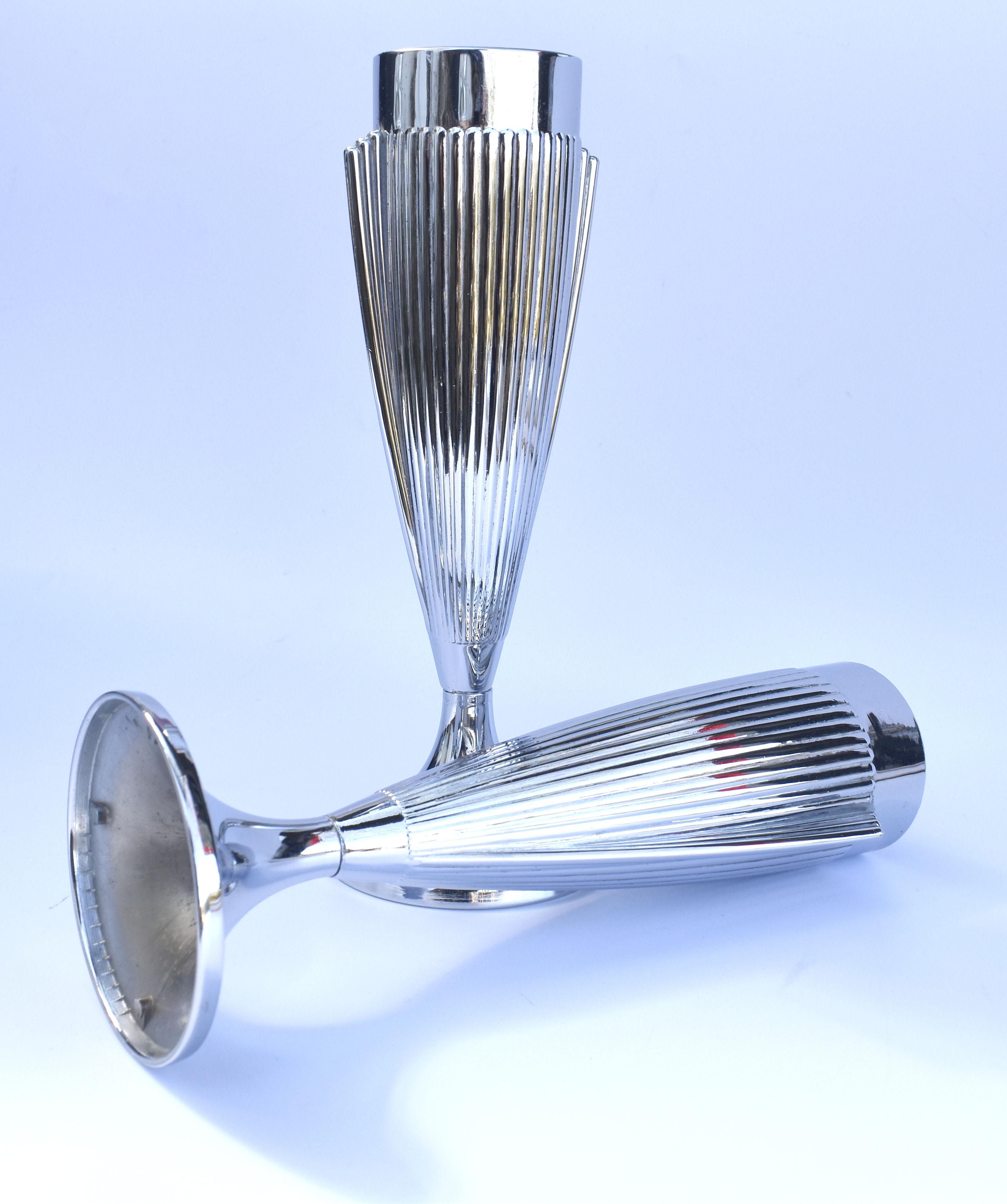 20th Century Art Deco Matching Pair of Chrome Vases, England, c1930 For Sale