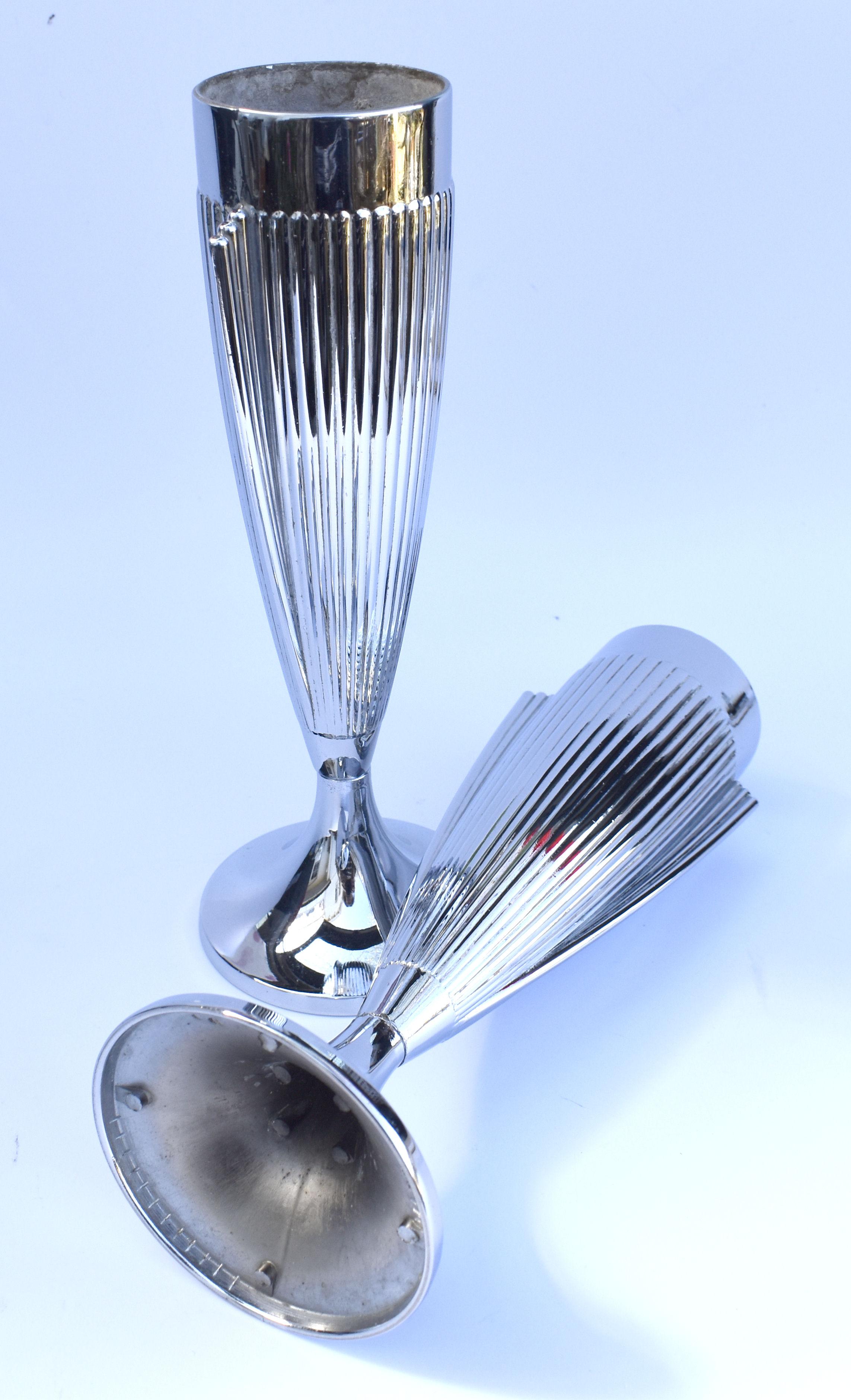 Art Deco Matching Pair of Chrome Vases, England, c1930 For Sale 2