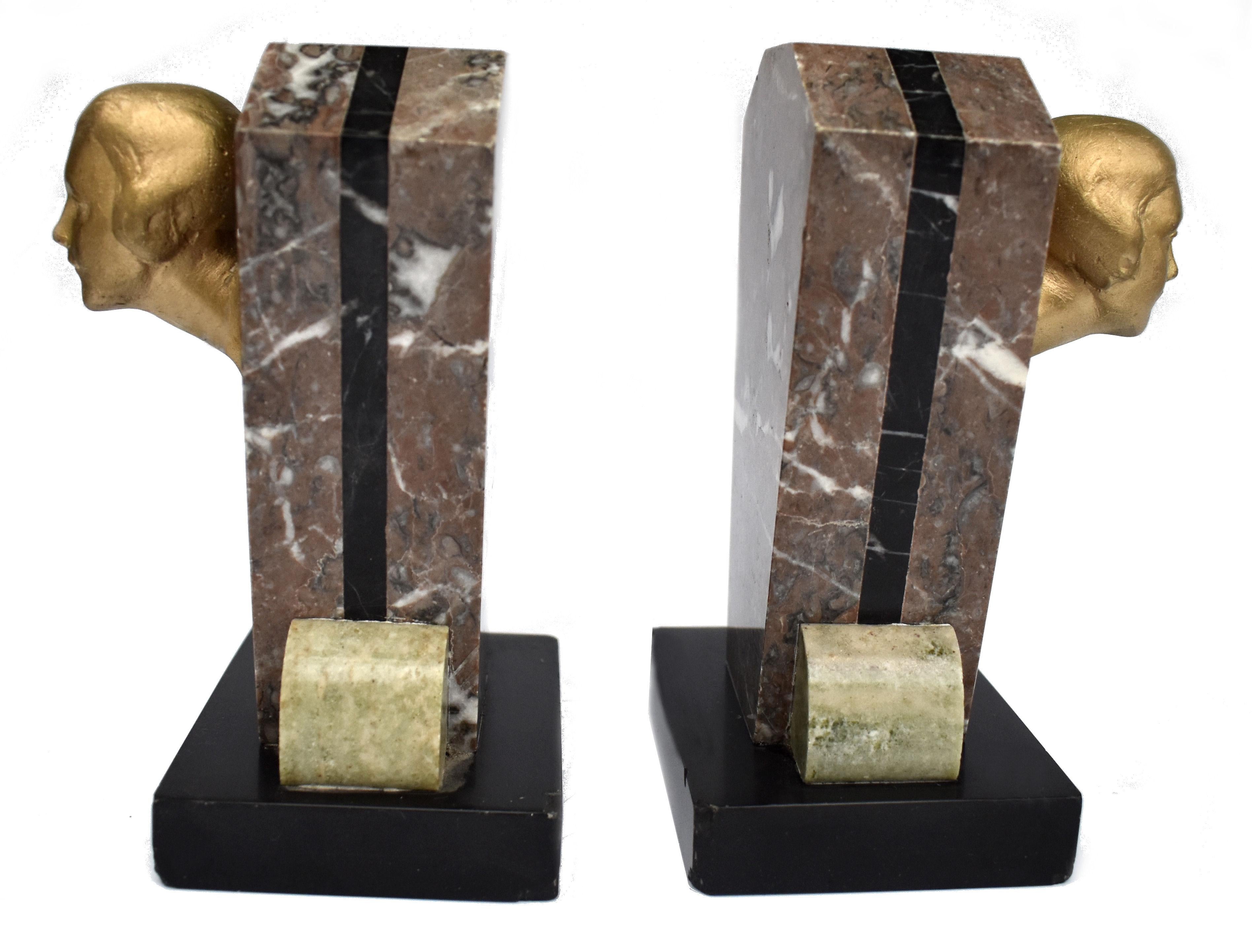 Art Deco Matching Pair of Figural Bookends, Marble, c1930's In Good Condition For Sale In Devon, England