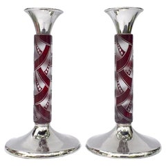 Paire de chandeliers Art Déco assortis en nickel-argent et verre, vers 1930
