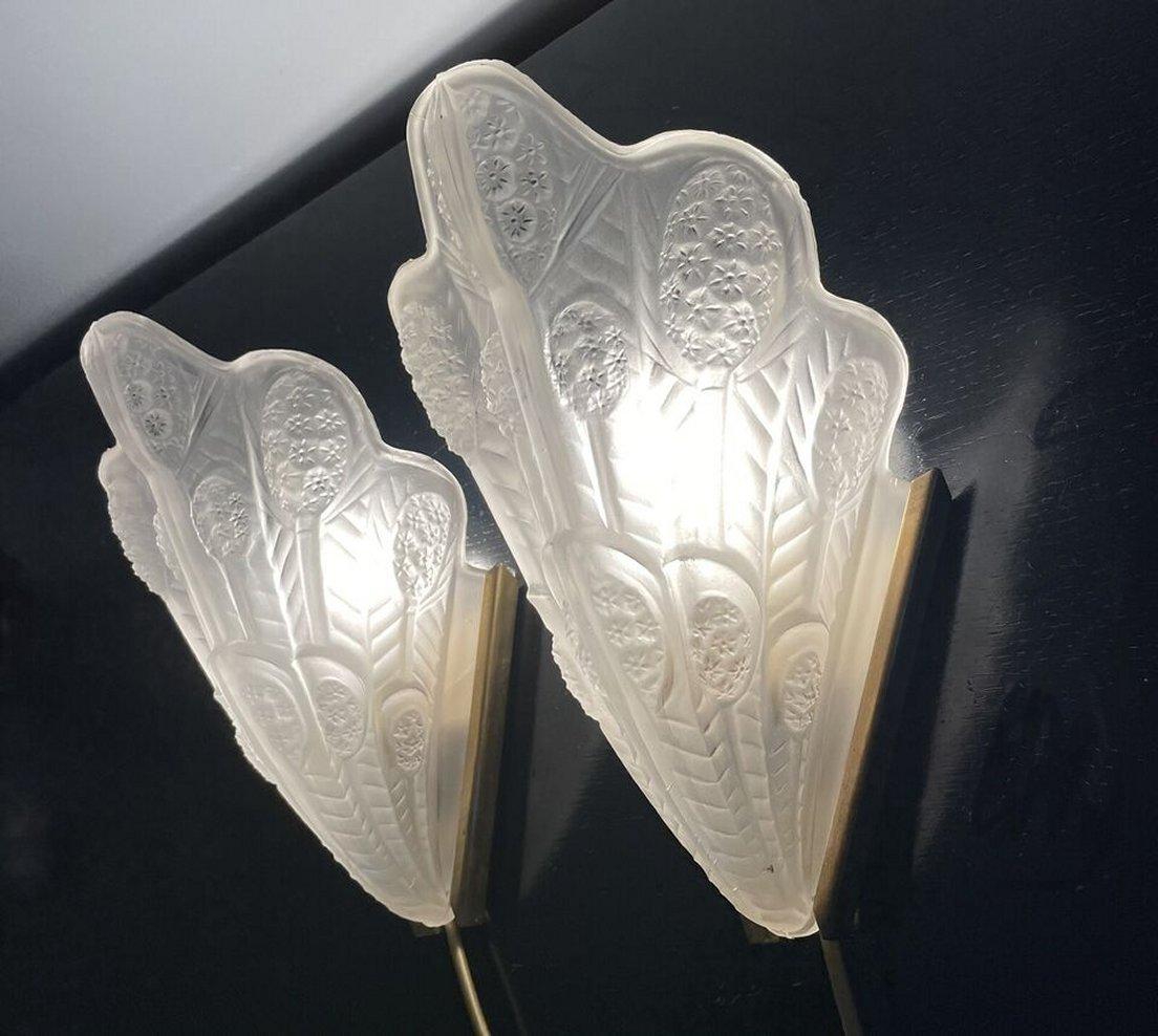 Brass Art Deco Matching Pair of Wall Lights, 1930's, French For Sale