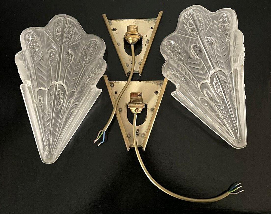 Art Deco Matching Pair of Wall Lights, 1930's, French For Sale 3