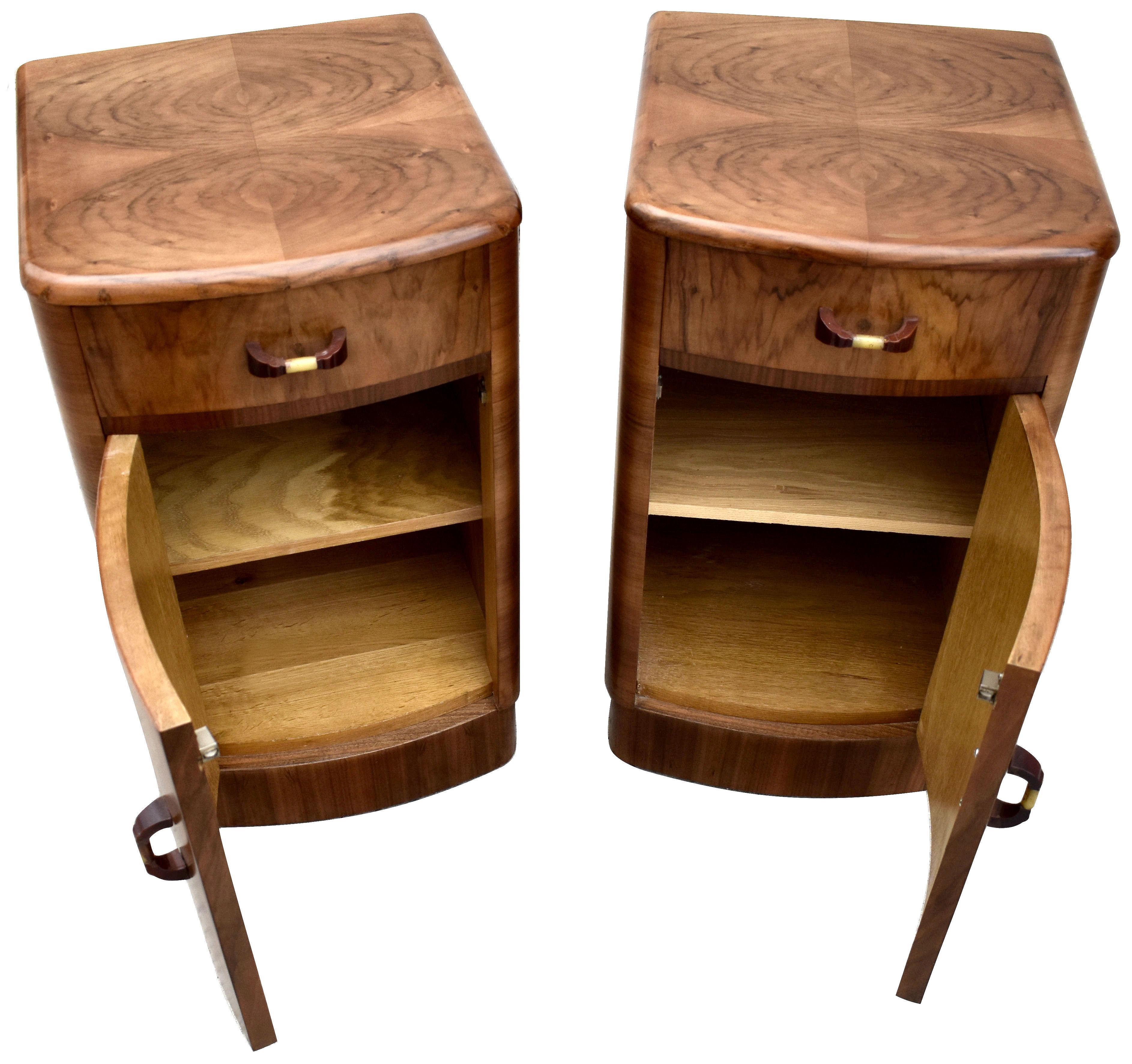 Art Deco Matching Pair of Walnut Bedside Cabinets Night Stands, English, c 1930 In Good Condition In Devon, England