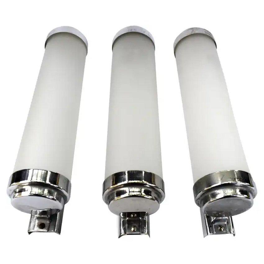 Juego Art Decó de 3 Apliques Tubulares de Cristal y Cromo, c1930 en venta 3