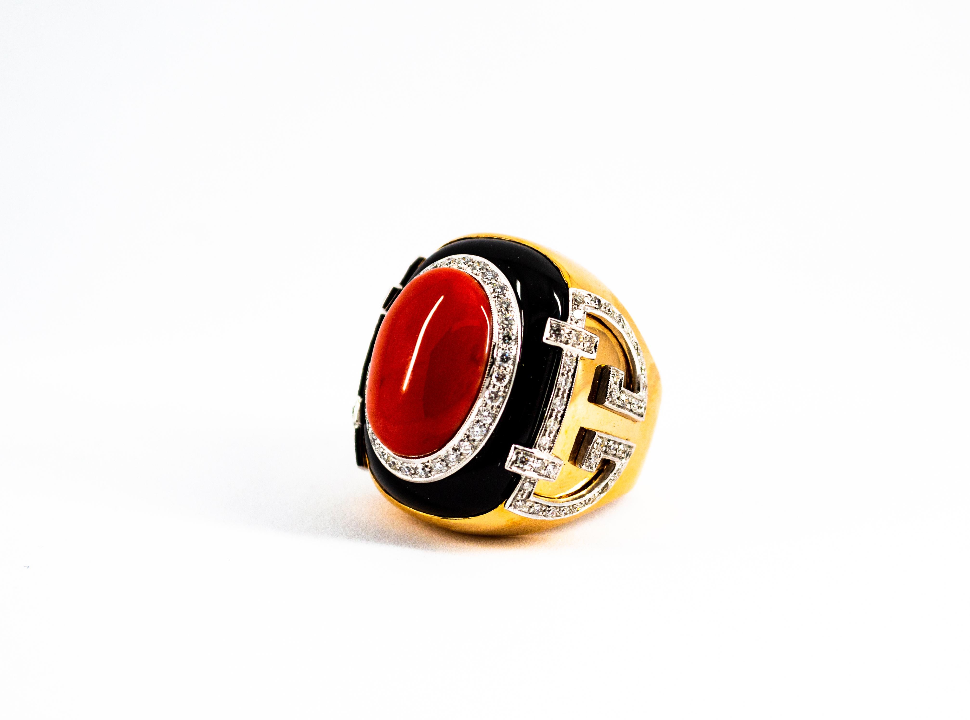 Anillo de Cóctel Art Decó Mediterráneo Coral Rojo Diamante Blanco Ónix Oro Amarillo en venta 4