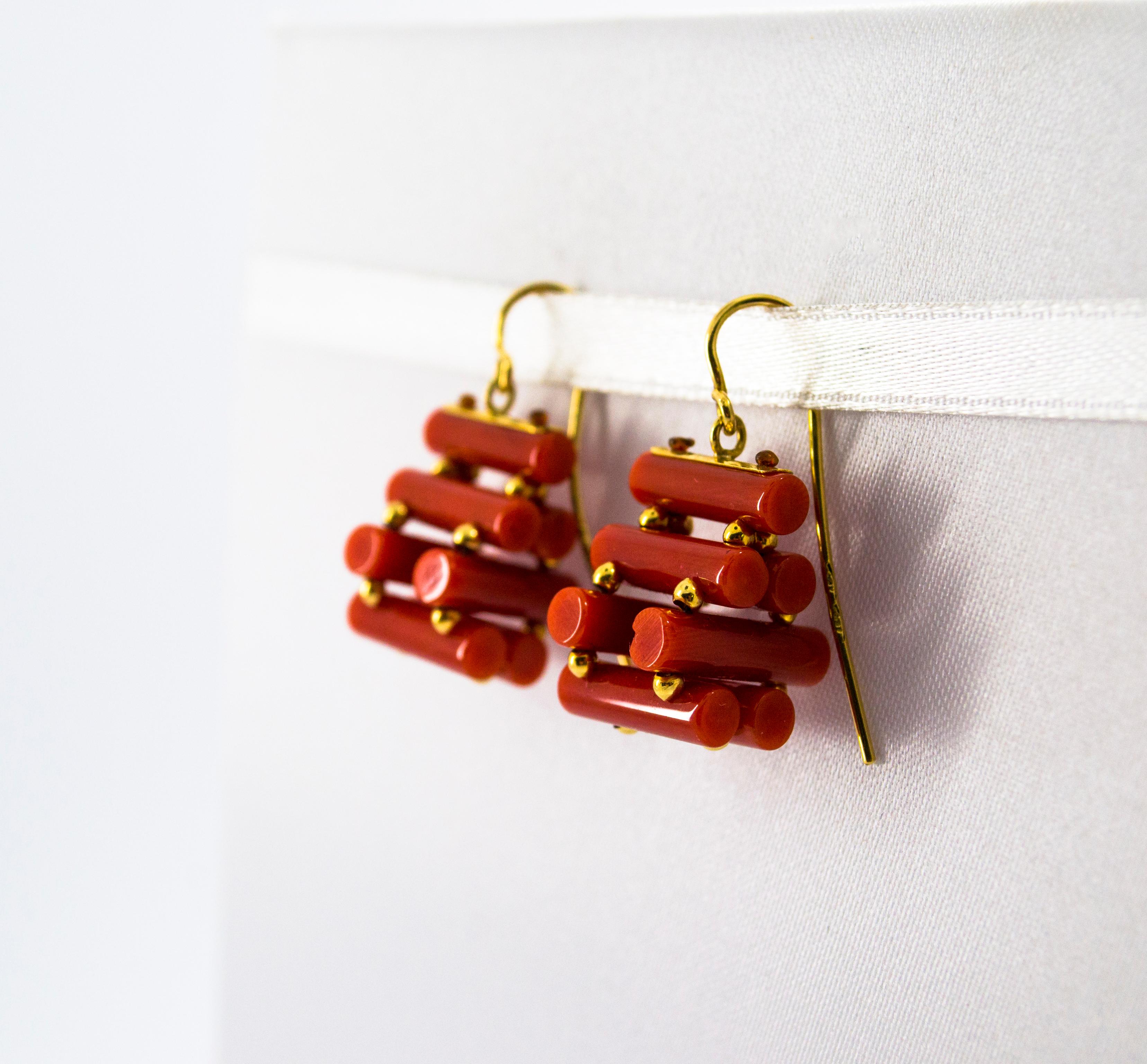 Art Deco Style Mediterranean Red Coral Yellow Gold Stud Dangle Earrings In New Condition For Sale In Naples, IT
