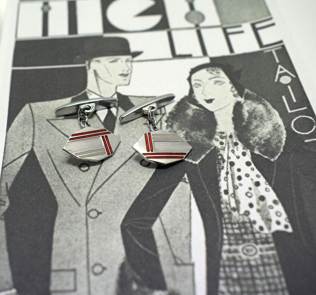 Fabulous pair of matching Art Deco men’s cufflinks with a great geometric pattern. Silver toned metal with red enamel decoration and dating to the 1930's. Condition is great with no wear at all. Ideal for any dapper man. 
All our Jewellery is sent