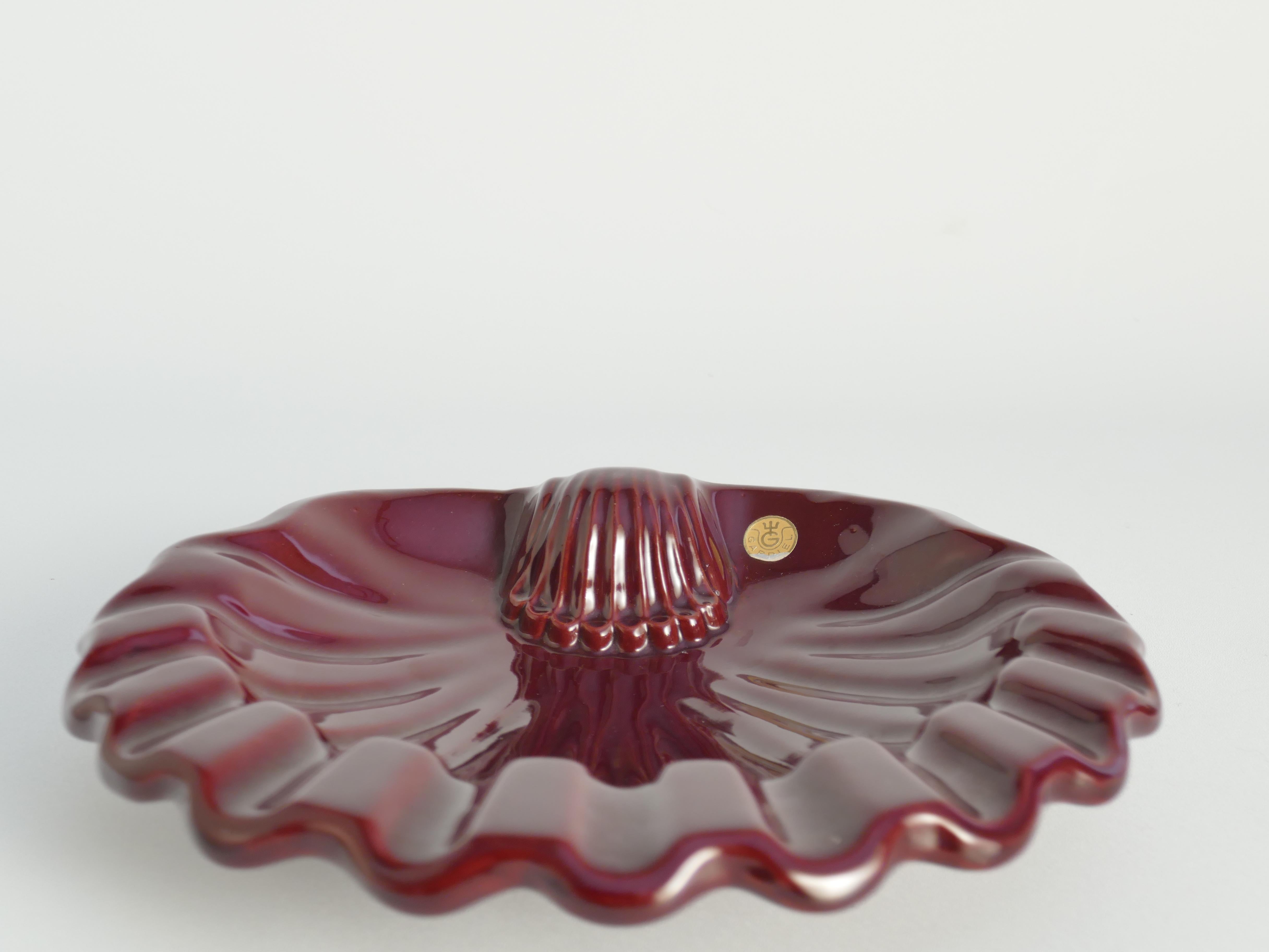 Vide-Poche de cerámica Art Decó rojo merlot de Gabriel Keramik, Suecia Años 60 en venta 1
