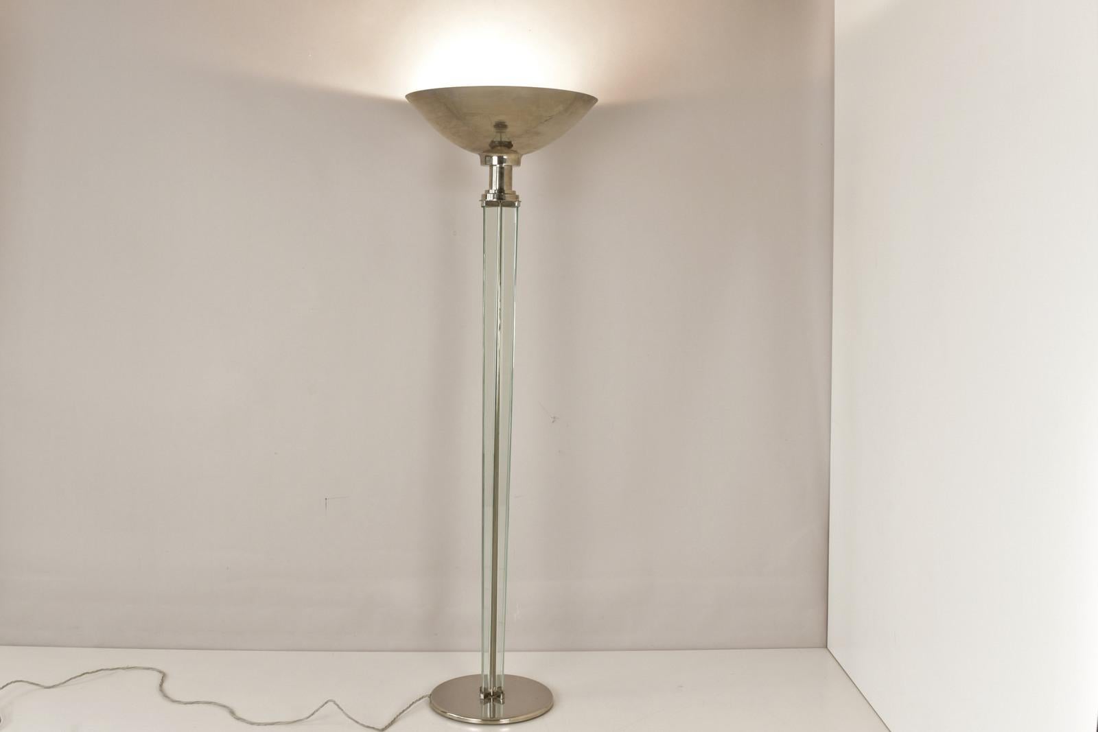 H 171 cm W 55 cm D 55 cm

Material: Polished and nickel-plated brass, cut and polished clear glass, E 27 socket, textile-sheathed connection cable, cord dimmer.

Condition: good condition

Special features: with slight signs of wear. Our electrician