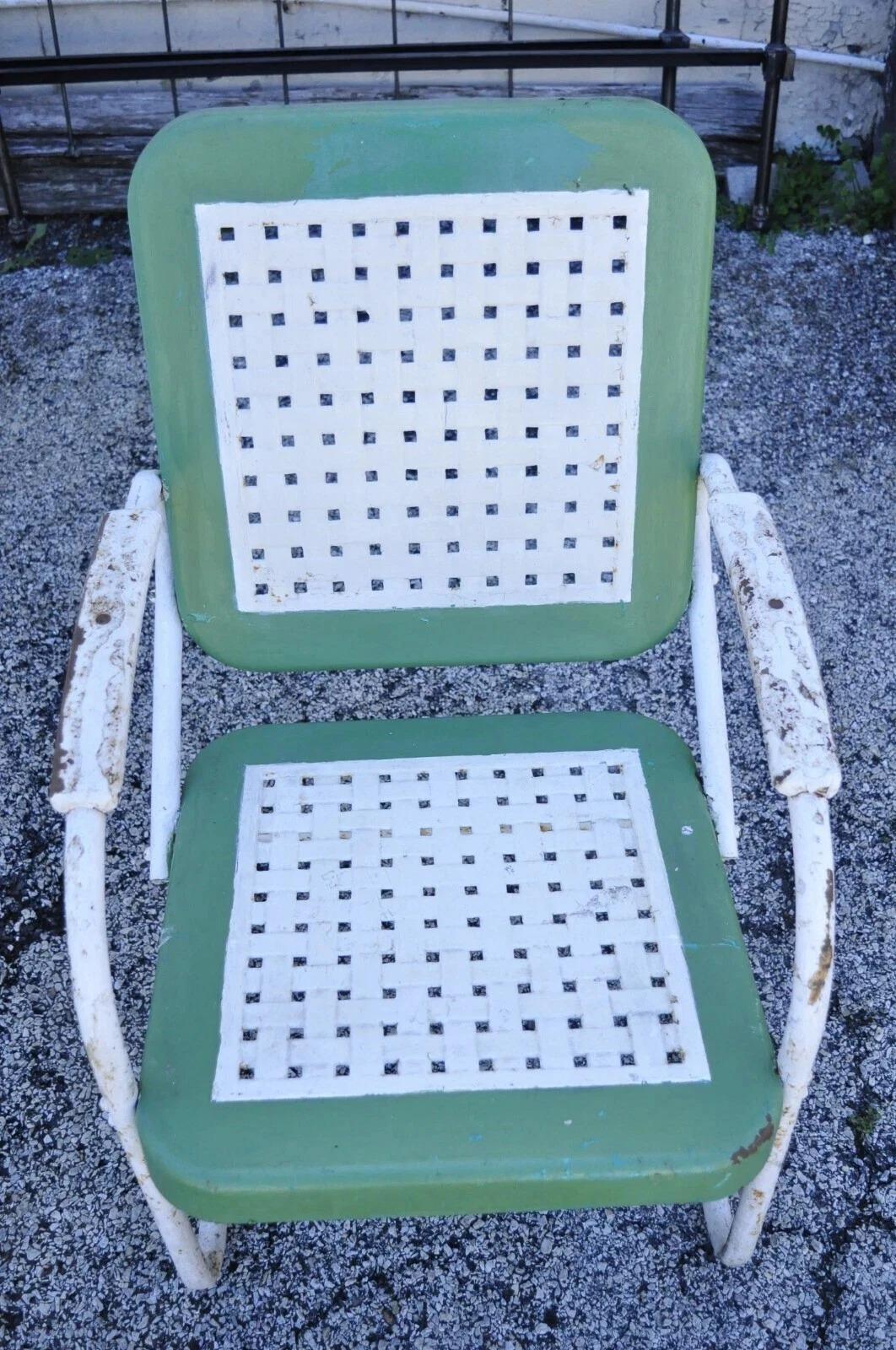 Inconnu Metal Art Deco Basketweave Old Green White Porch Outdoor Spring Arm Chair en vente