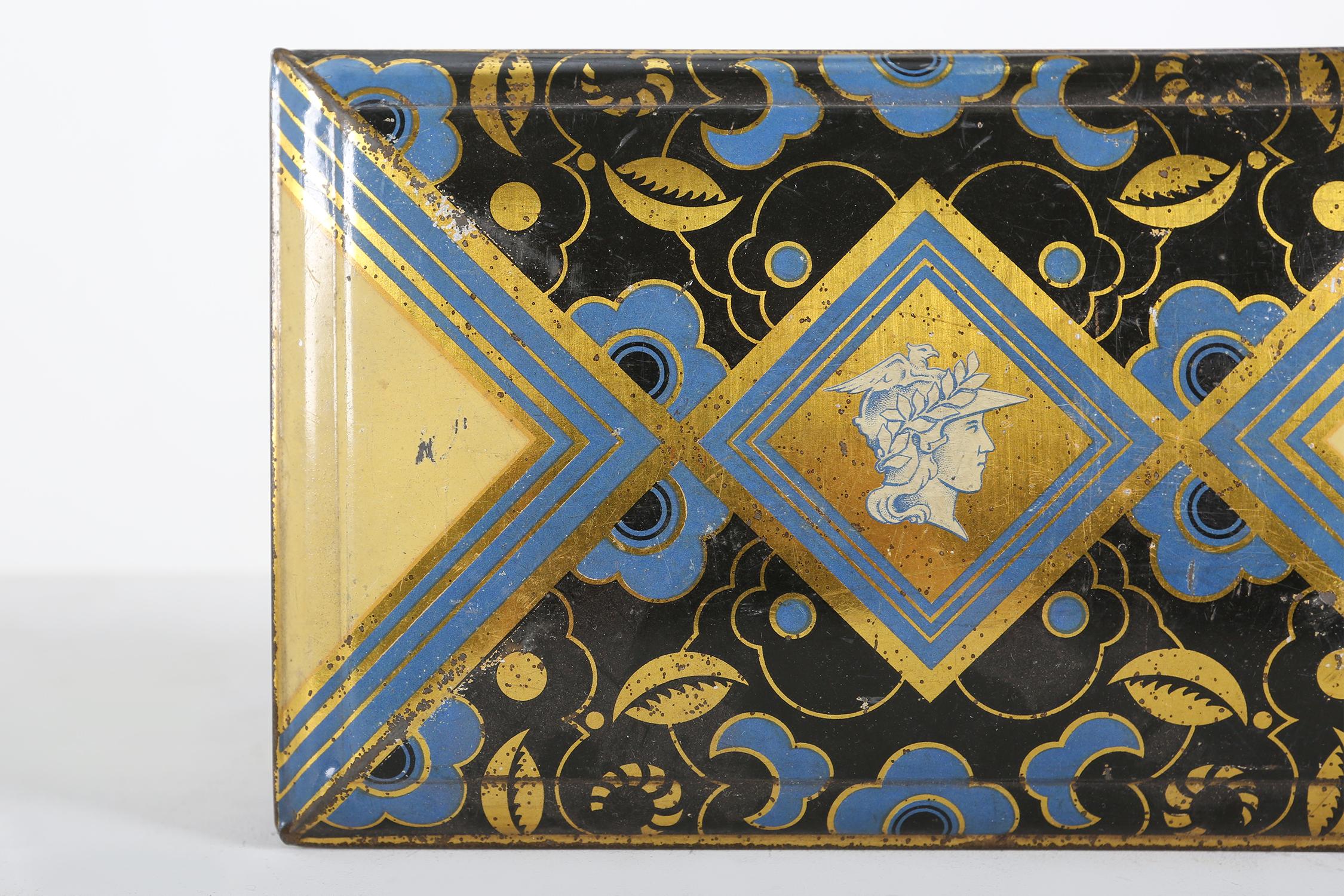 Boîte en métal Art Déco vers 1930 Bon état - En vente à Meulebeke, BE
