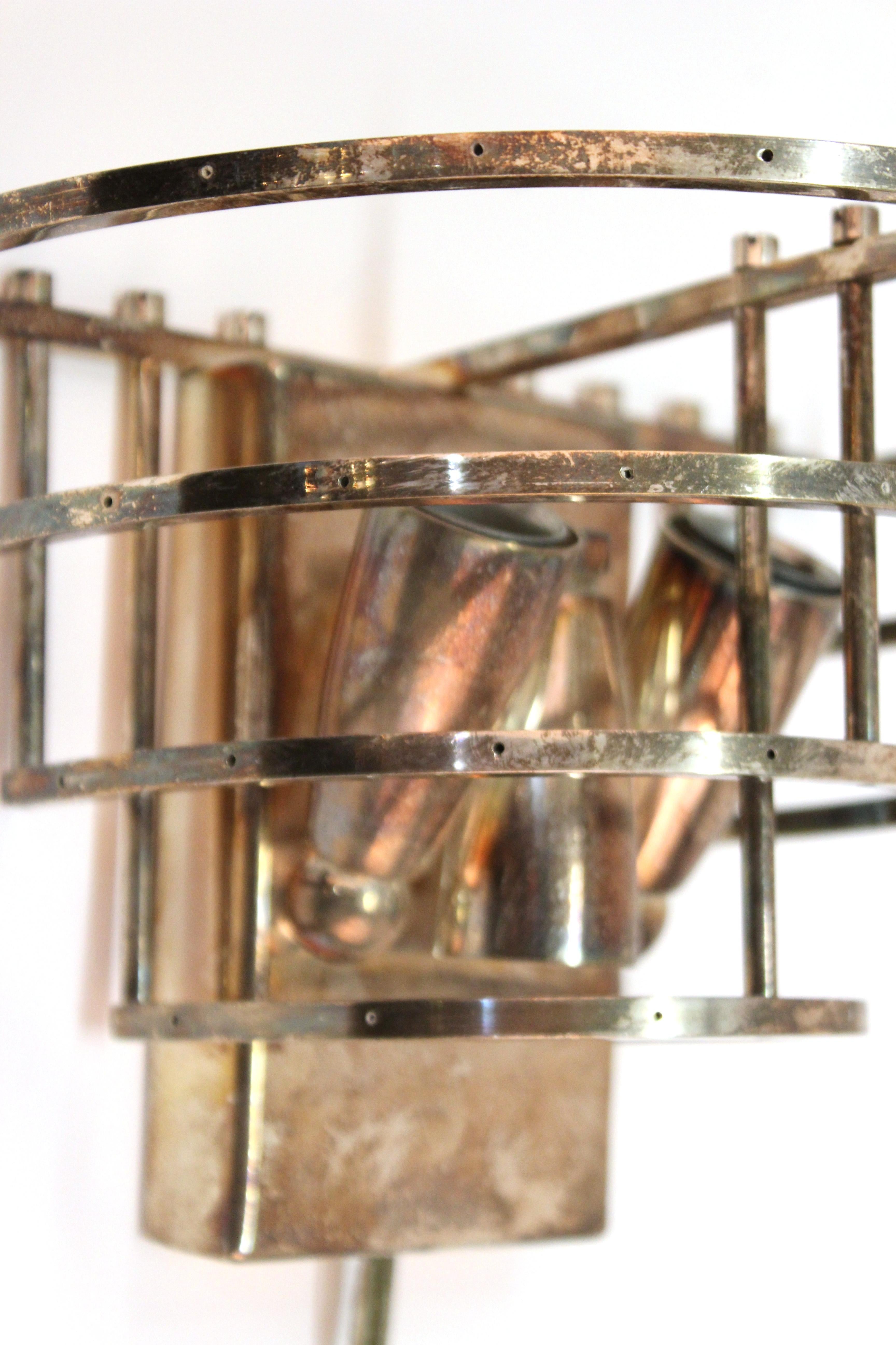 Art-déco-Leuchter mit Metallrahmen im Zustand „Gut“ im Angebot in New York, NY