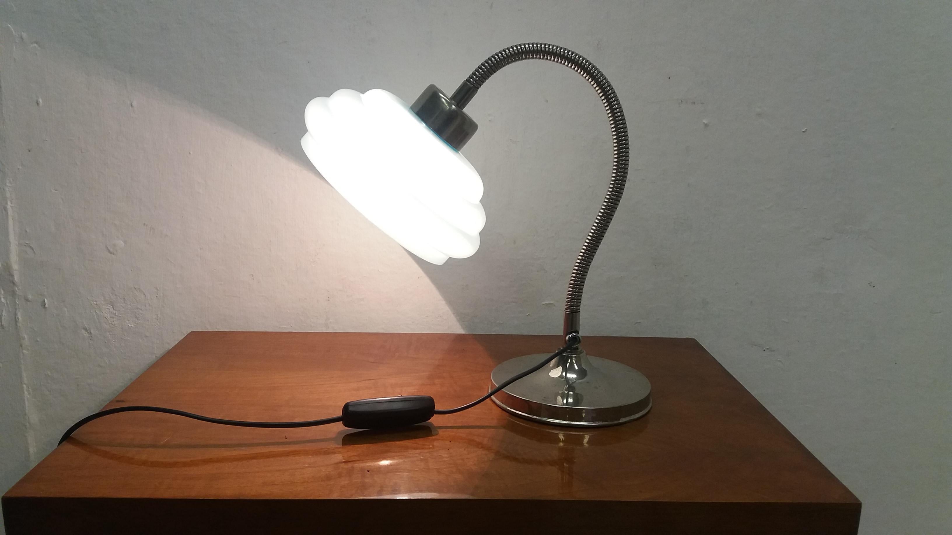 Art-Déco-Tischlampe aus Metall, 1935 (Art déco) im Angebot