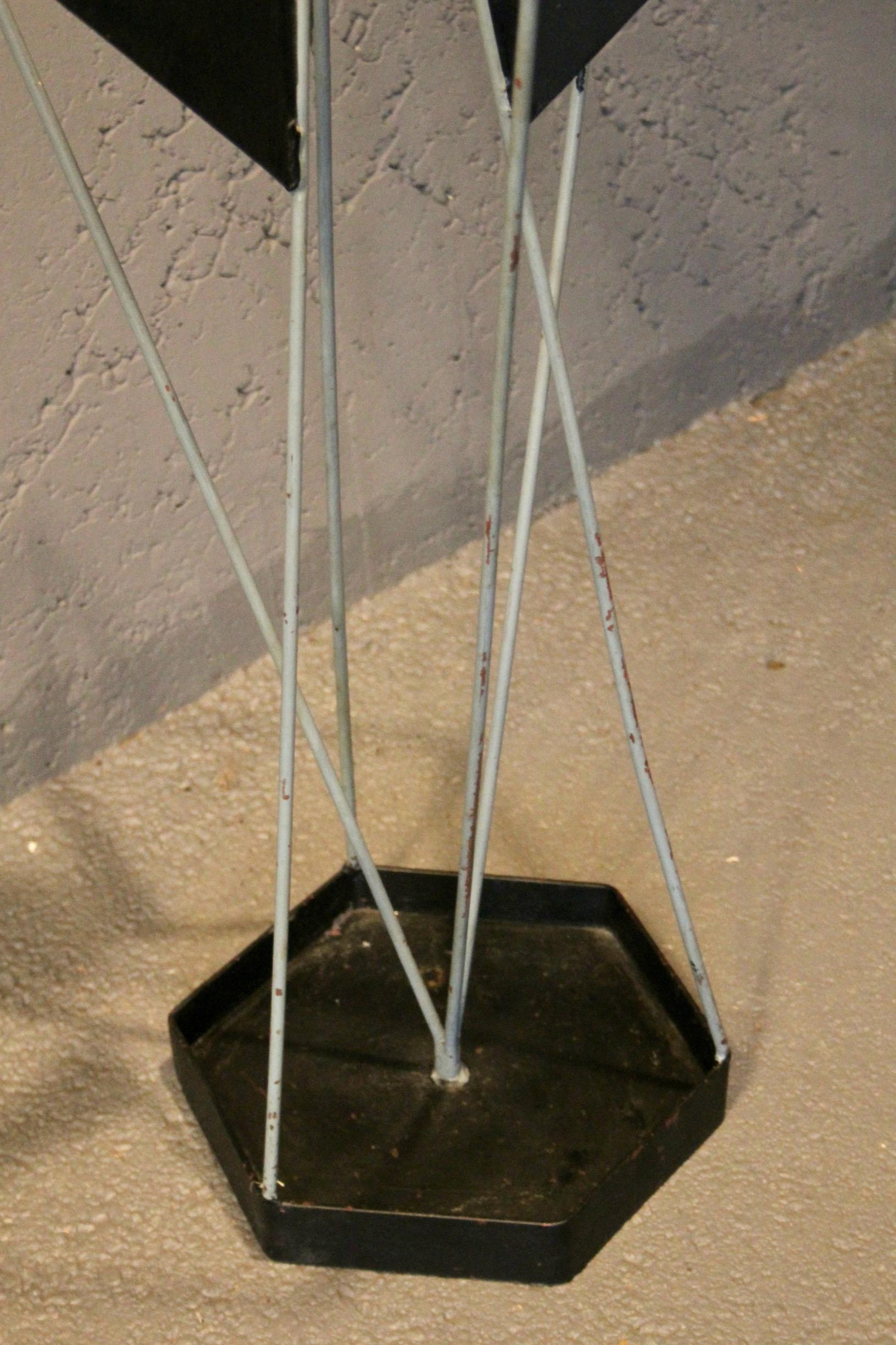 Metallo Portaombrelli in metallo Art déco in vendita