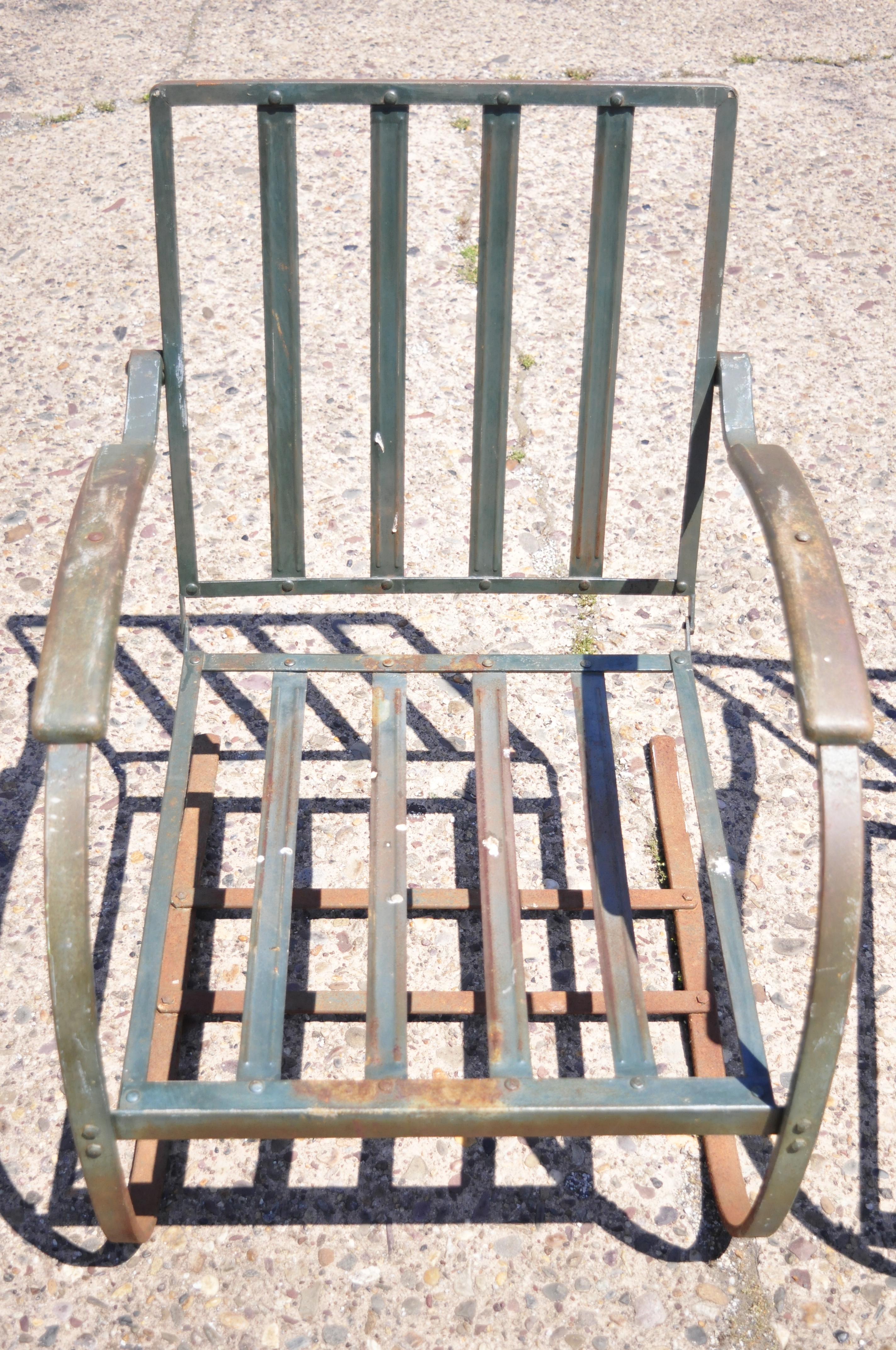 wrought iron bounce chair