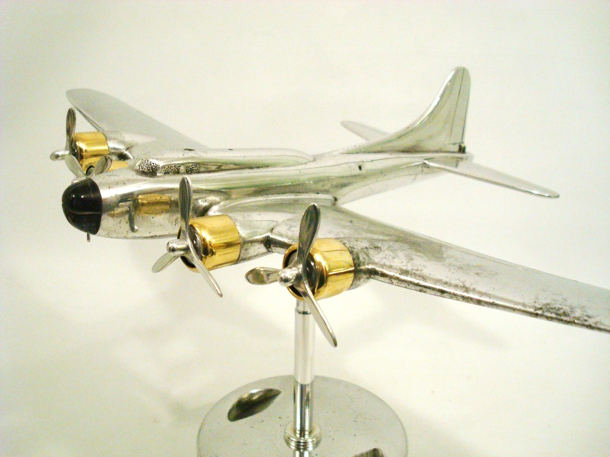 Américain Bureau Art Déco Mid-century Modèle d'avion 1930 en vente