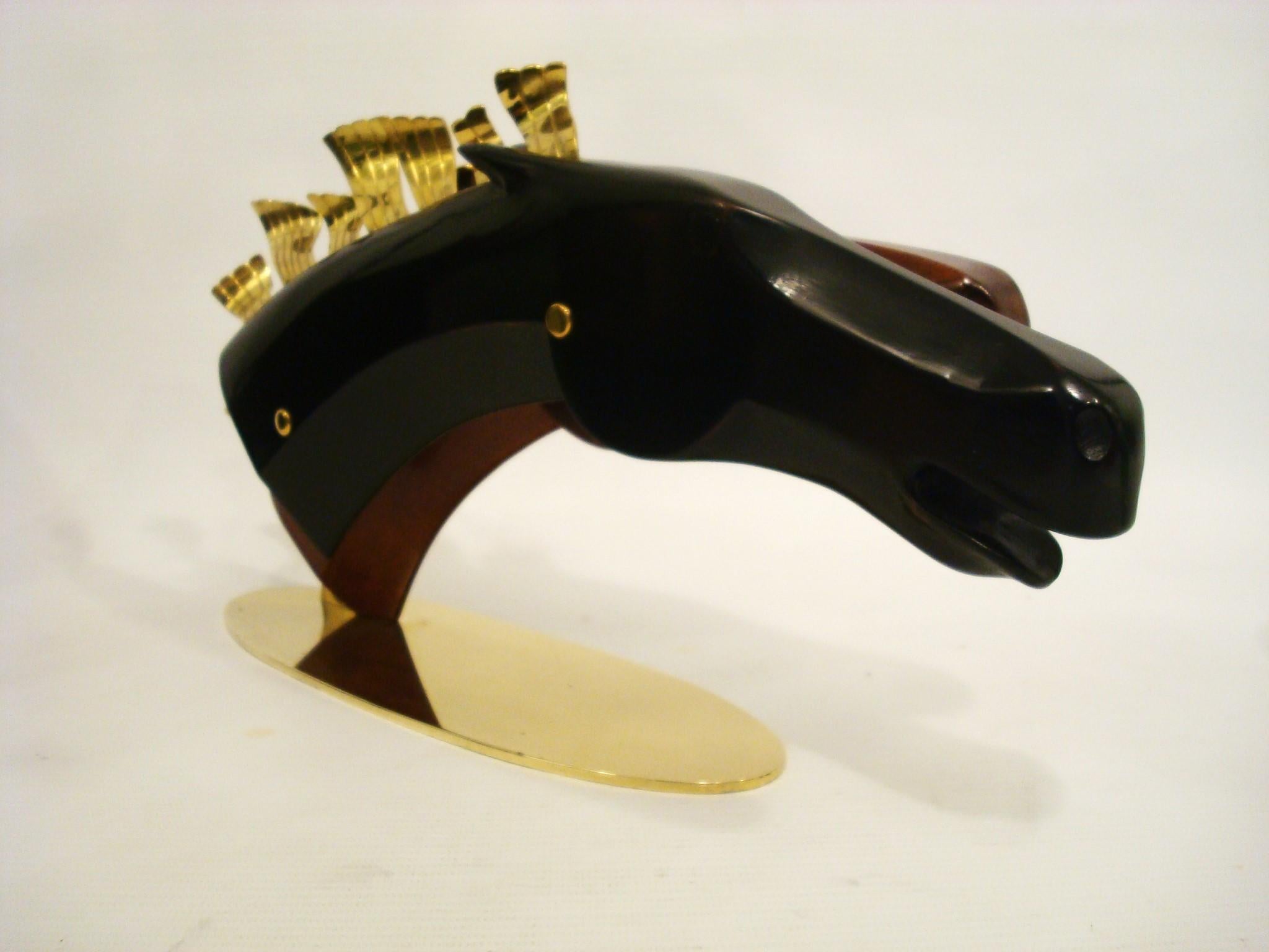 20ième siècle Art Deco / Mid-Century Hagenauer Two Racing Horses Sculpture. Autriche en vente