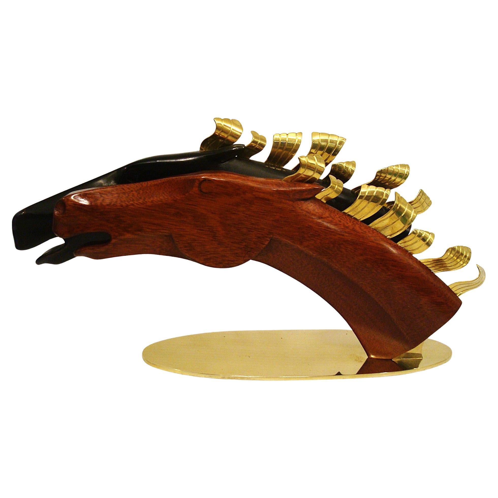 Art Deco / Mid-Century Hagenauer Two Racing Horses Sculpture. Autriche en vente