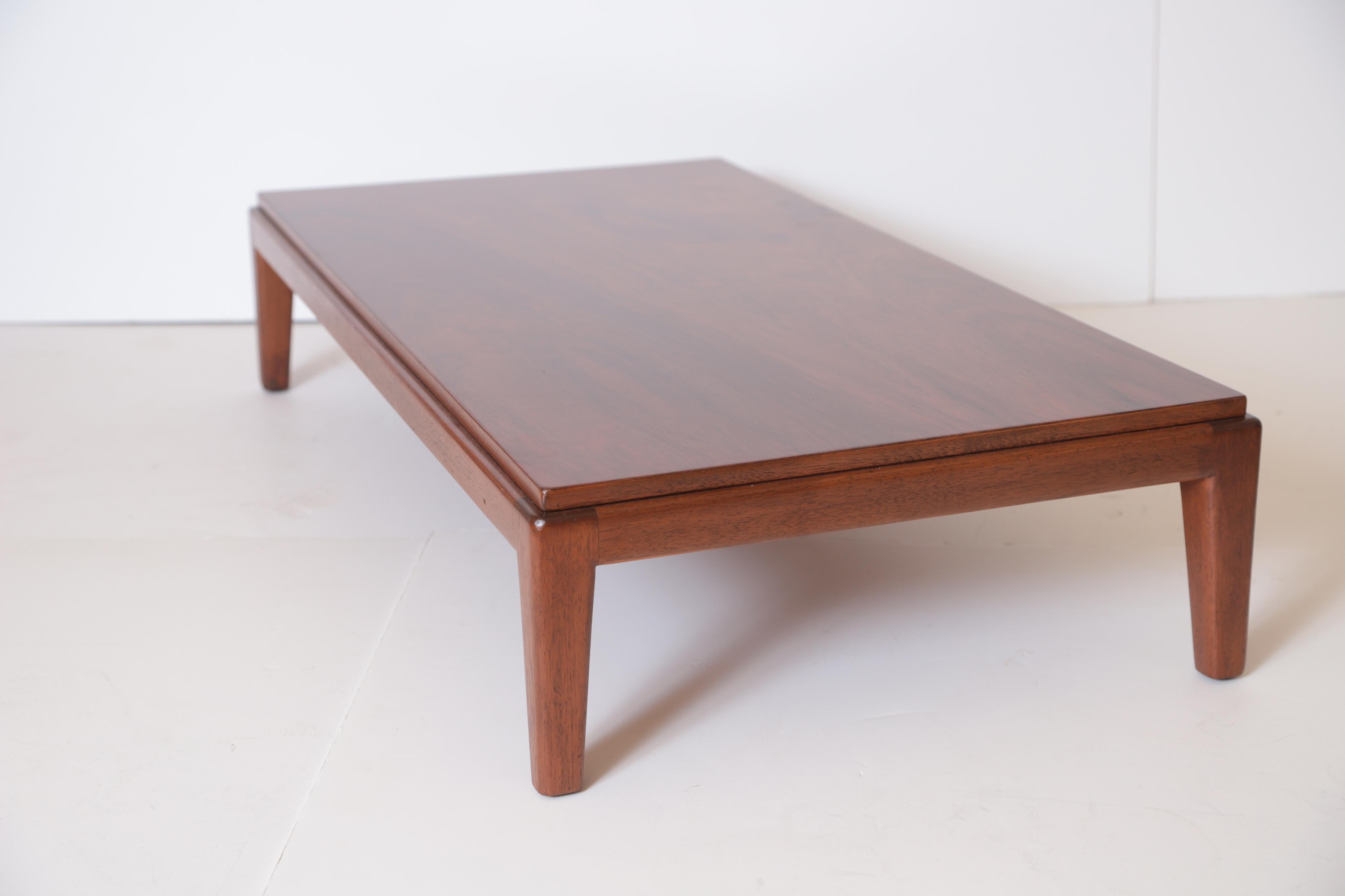 Art Deco Midcentury Low Coffee or Occasional Table by Schmieg & Kotzian For Sale 1