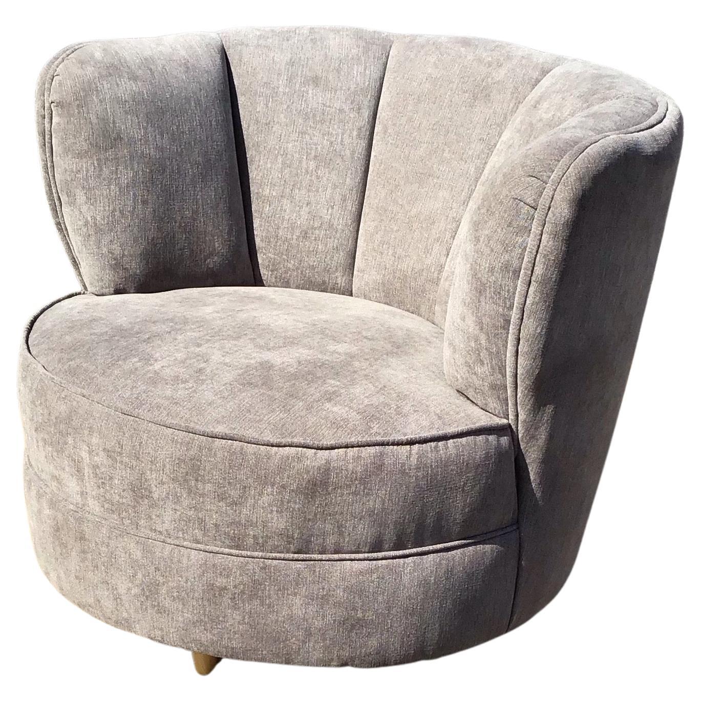 Art Deco, Mid-Century Modern Channeled Back Swivel Chair, Fresh Upholstery For Sale