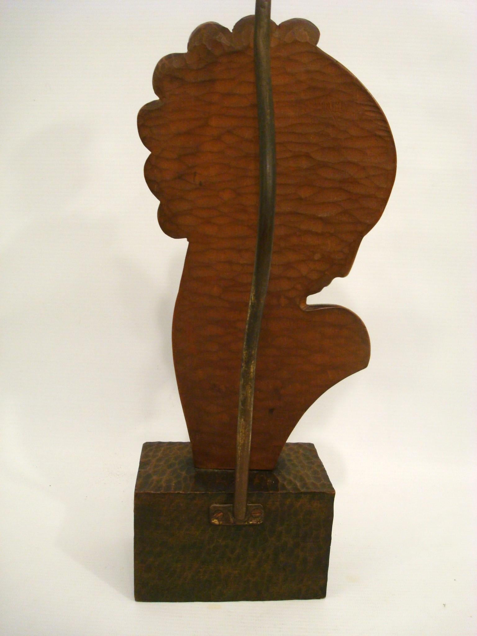 20th Century Art Deco / Mid-Century Sculptural Carved Table Lamp For Sale