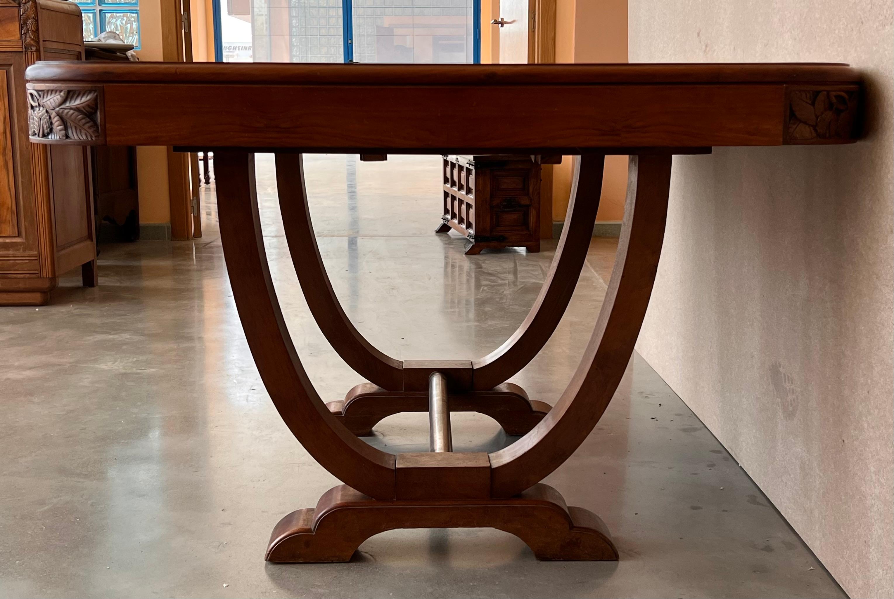 Art Deco Mid-Century Walnut Dining Table with Extensions and Carved Edges 1