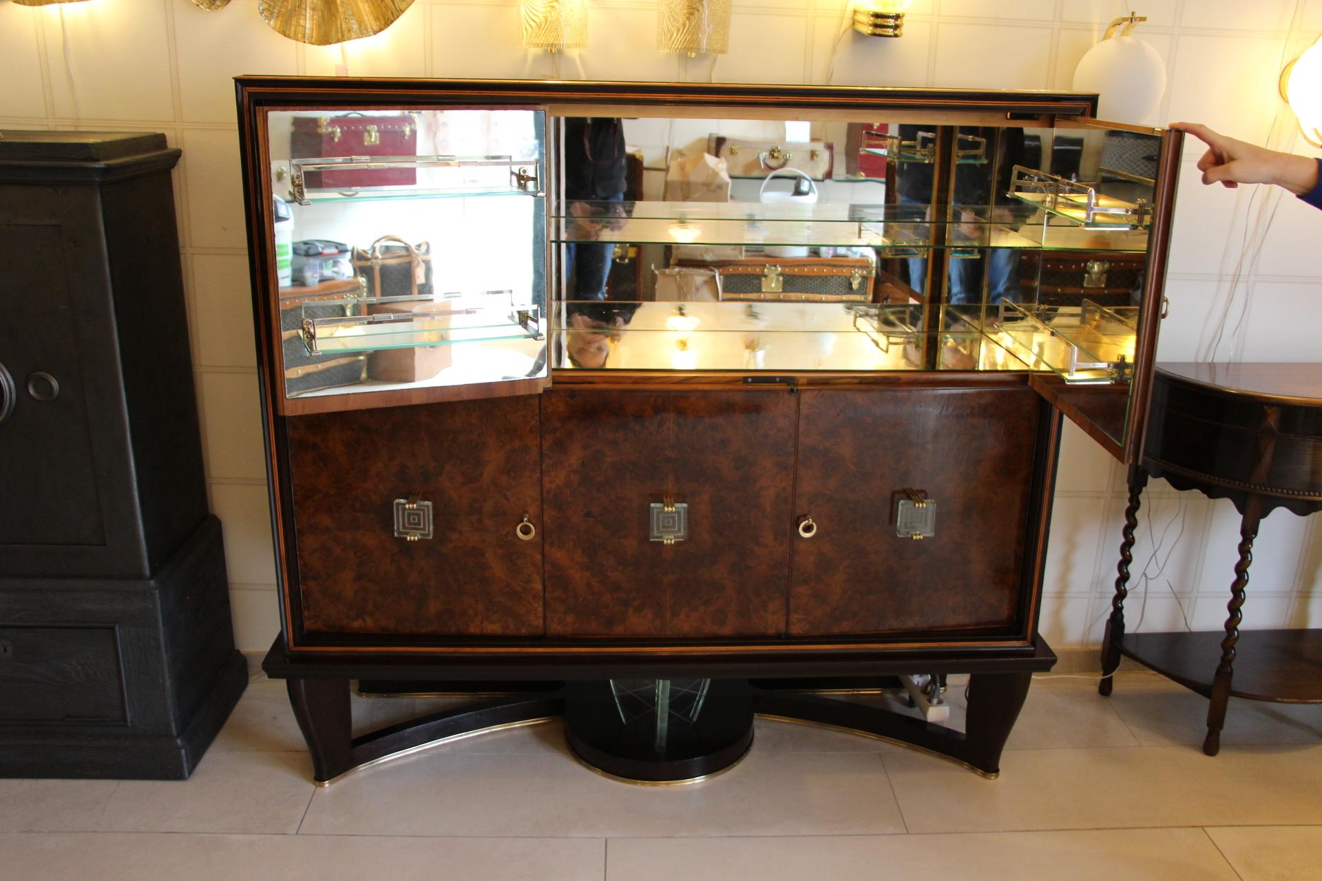 Art Deco Midcentury Cabinet, Dry Bar in the Style of Borsani and Fontana Arte For Sale 2