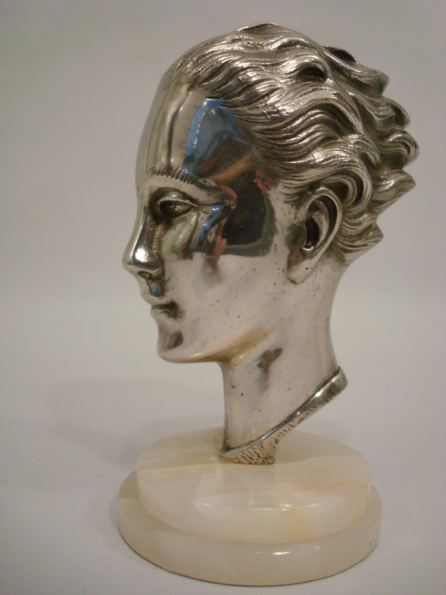 Art Deco / Mid-century Silvered Bronze Bust Sculpture - France 1930's Bon état - En vente à Buenos Aires, Olivos