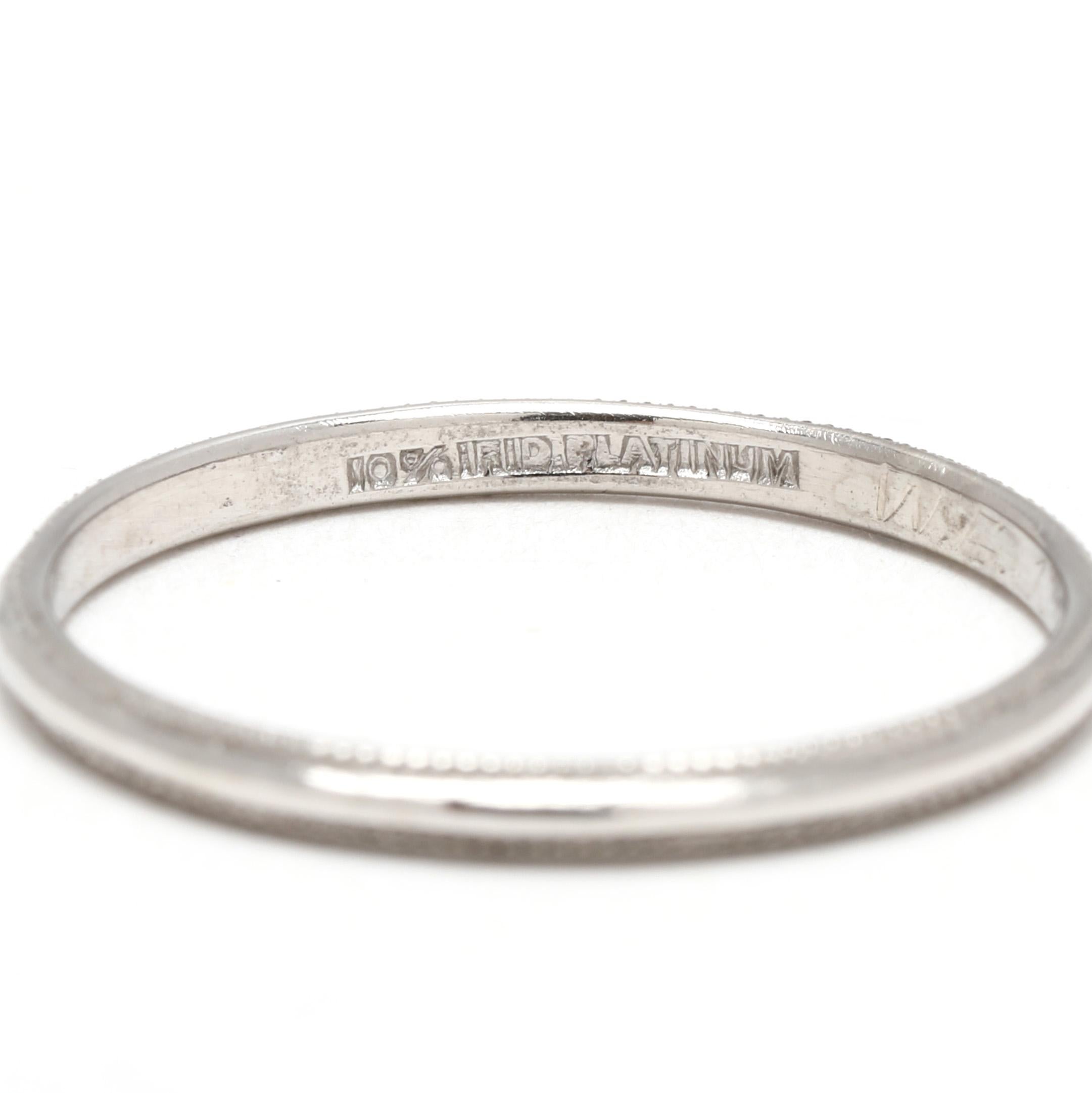 Bague art déco à grains multiples, platine, taille 6.75, empilable Unisexe en vente