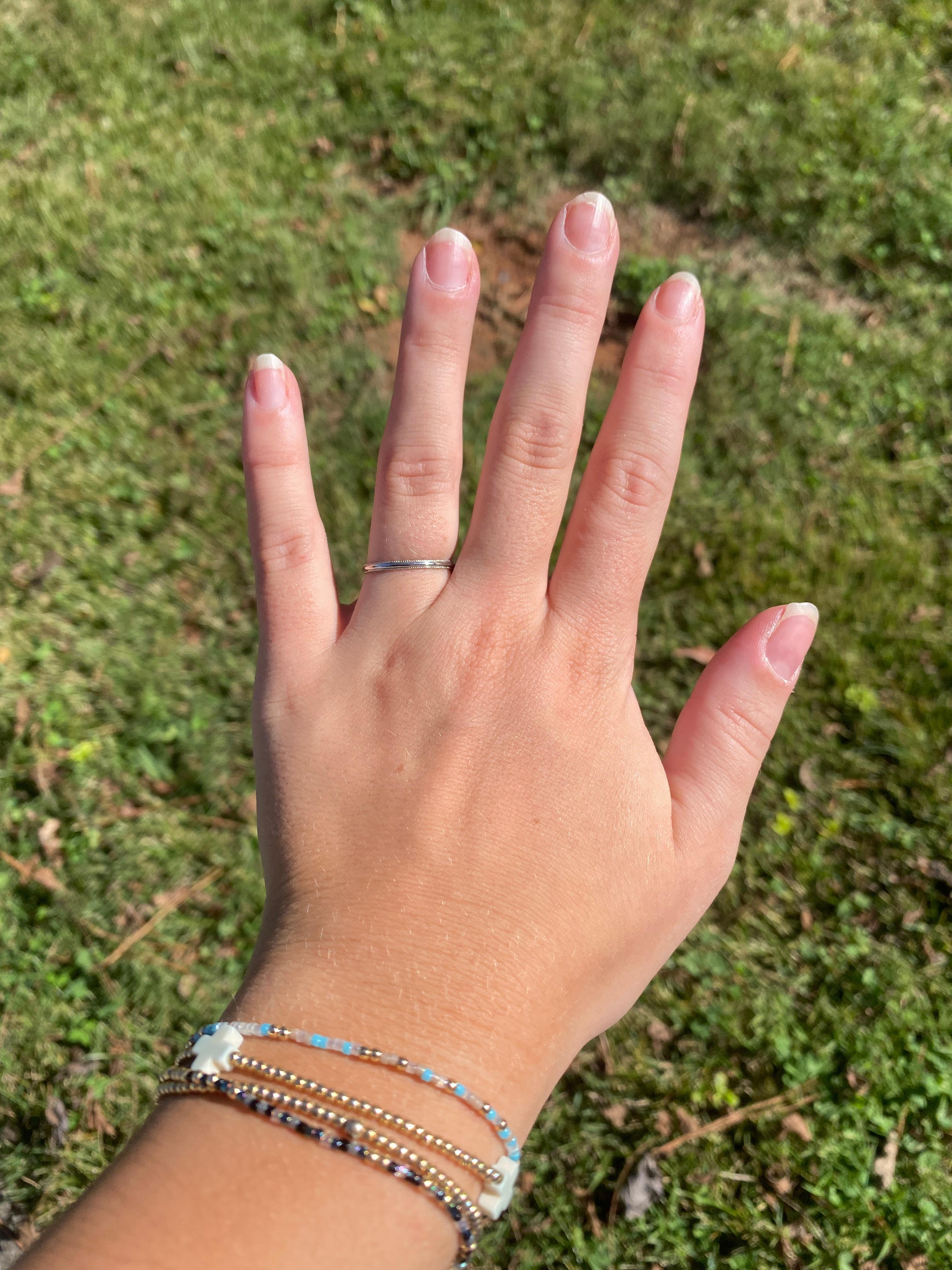 Bague art déco à grains multiples, platine, taille 6.75, empilable en vente 3