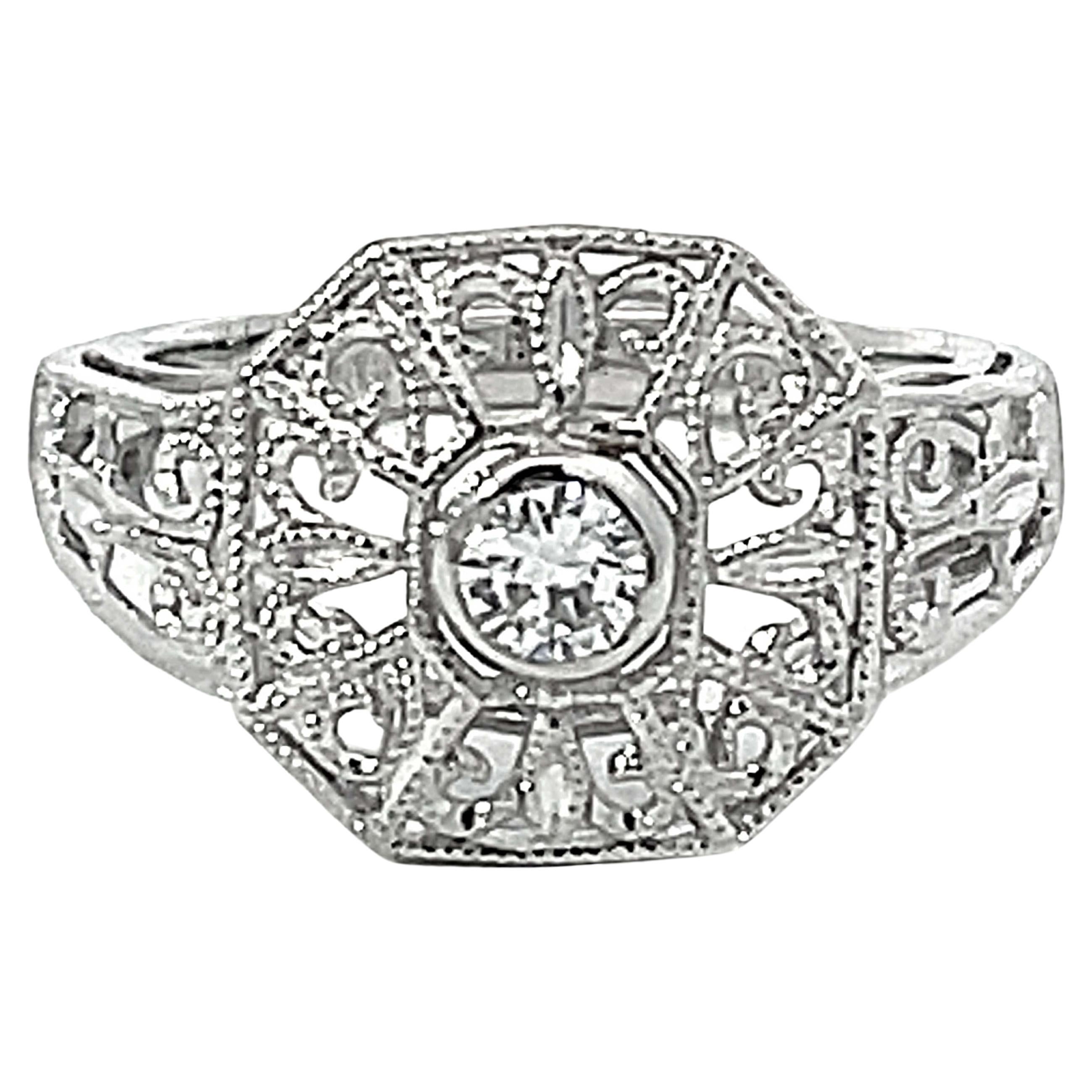 Art Deco Milgrain Detail Diamond Ring in Platinum