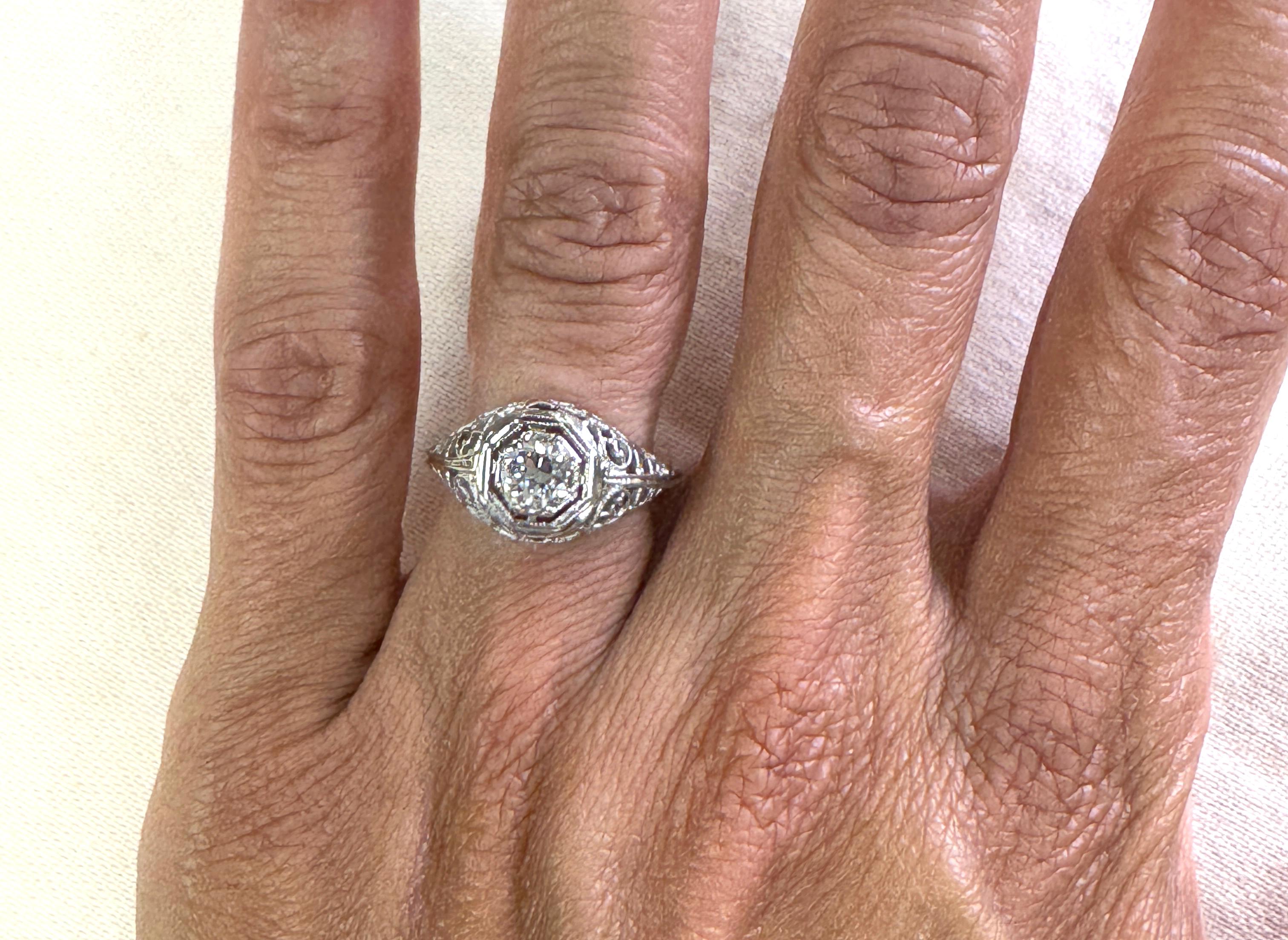 Art Deco Mined Diamond Solitaire Ring GIA zertifiziert G VS1 .55ct 18K Original 193 im Angebot 1