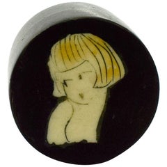 Retro Art Deco Miniature Bakelite Powder Box, circa 1930