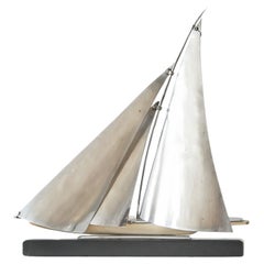 Velero "Dragón" Art Decó en miniatura