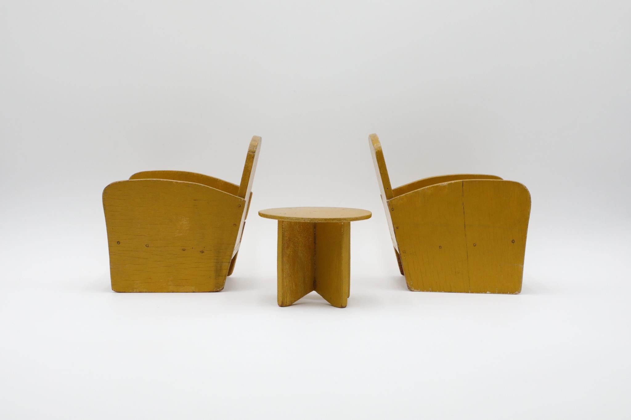 Art Deco Miniature Furniture Set Painted in Yellow In Good Condition For Sale In Los Angeles, CA