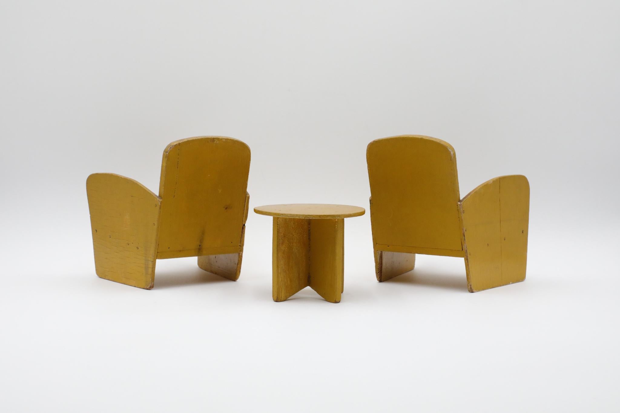 Mid-20th Century Art Deco Miniature Furniture Set Painted in Yellow For Sale