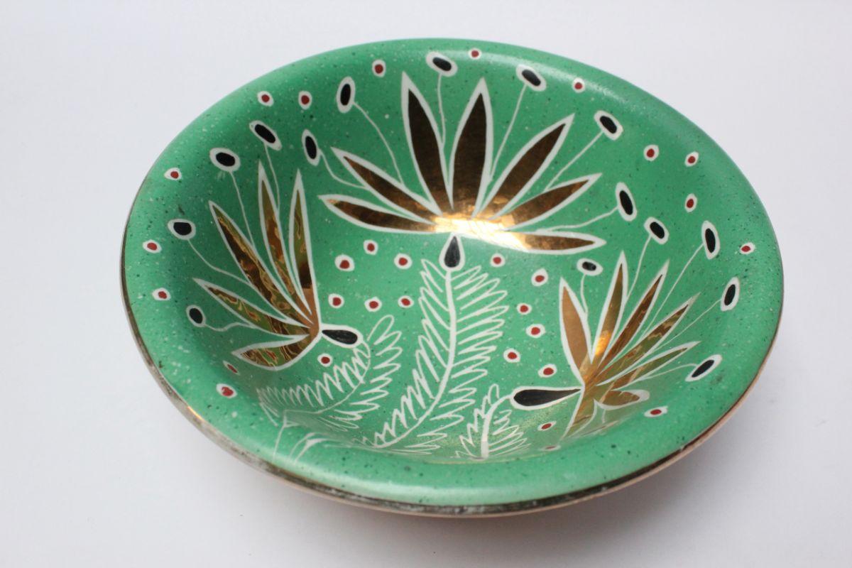 Art Deco Mint Green and Gold Leaf Ceramic Bowl by Waylande Gregory For Sale 13