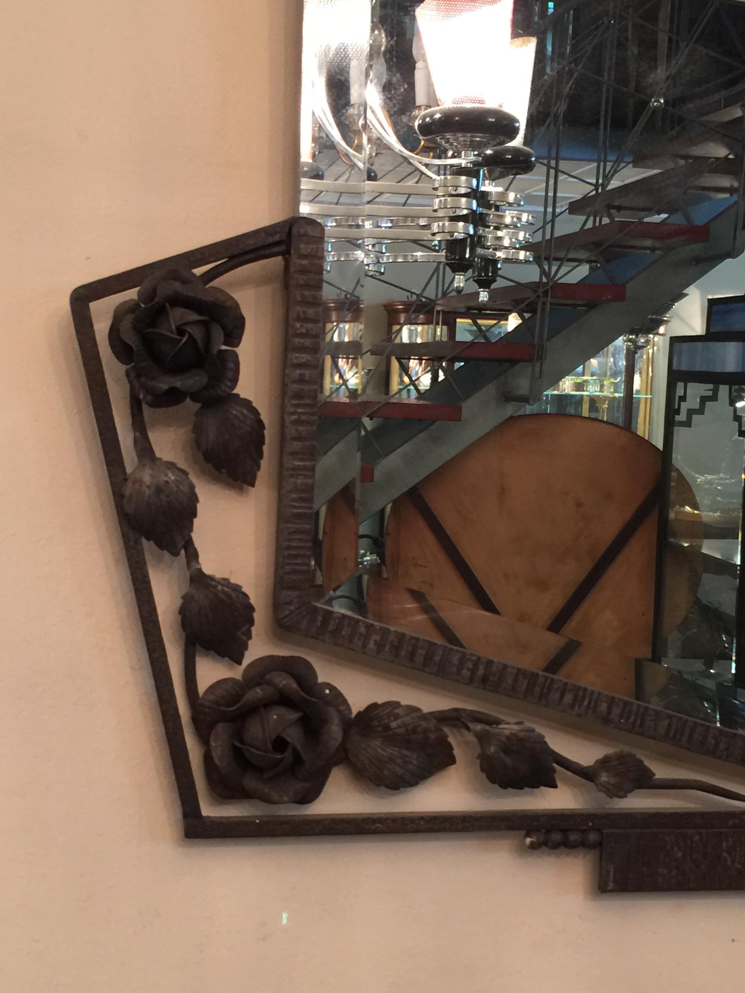 Amaizing mirror

Material: iron and mirror
Style: Art Deco
Country: France
If you want to live in the golden years, this is the mirror that your project needs.
We have specialized in the sale of Art Deco and Art Nouveau and Vintage styles since