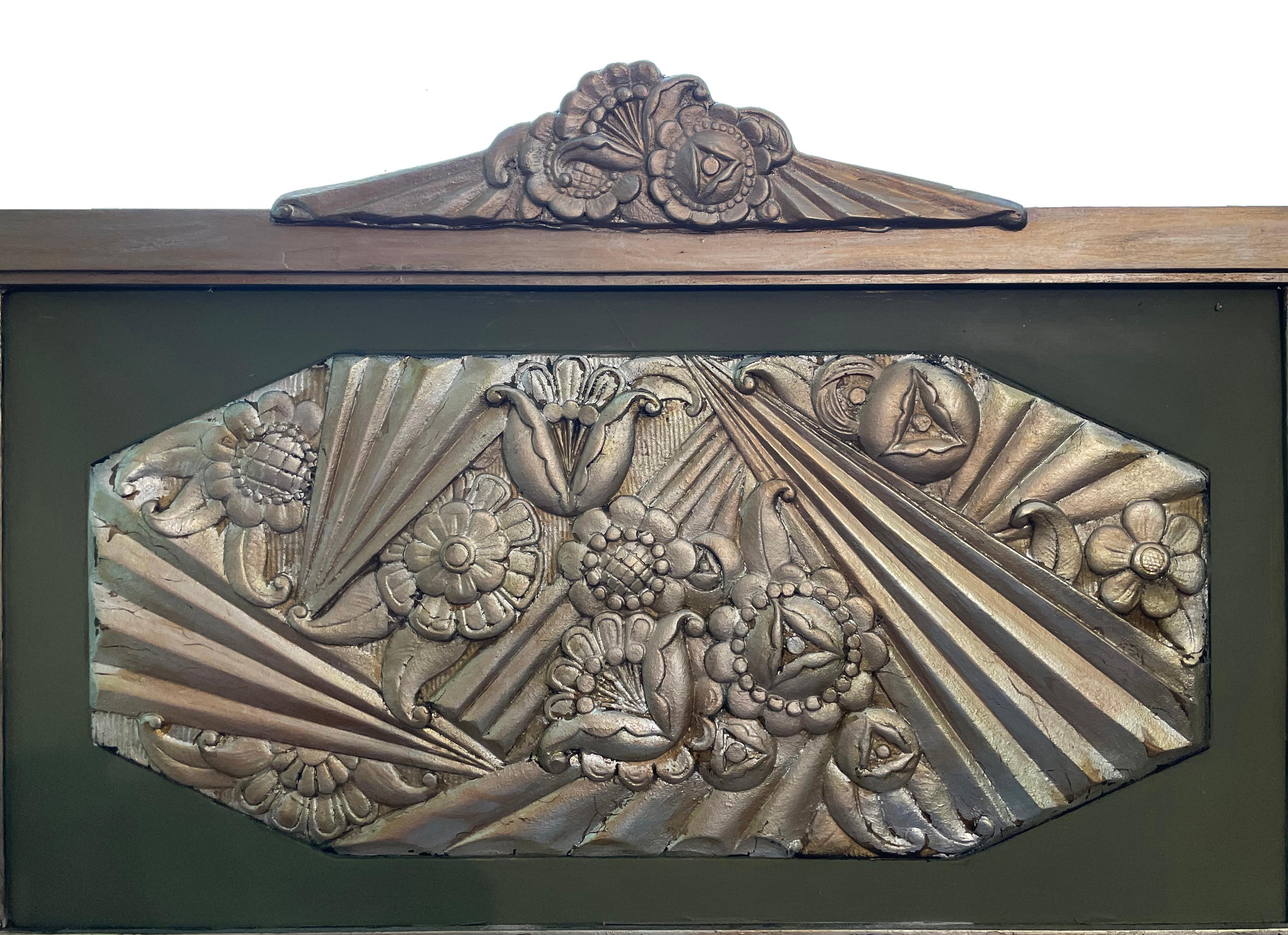 Metà XX secolo Art Deco mirror from France in vendita