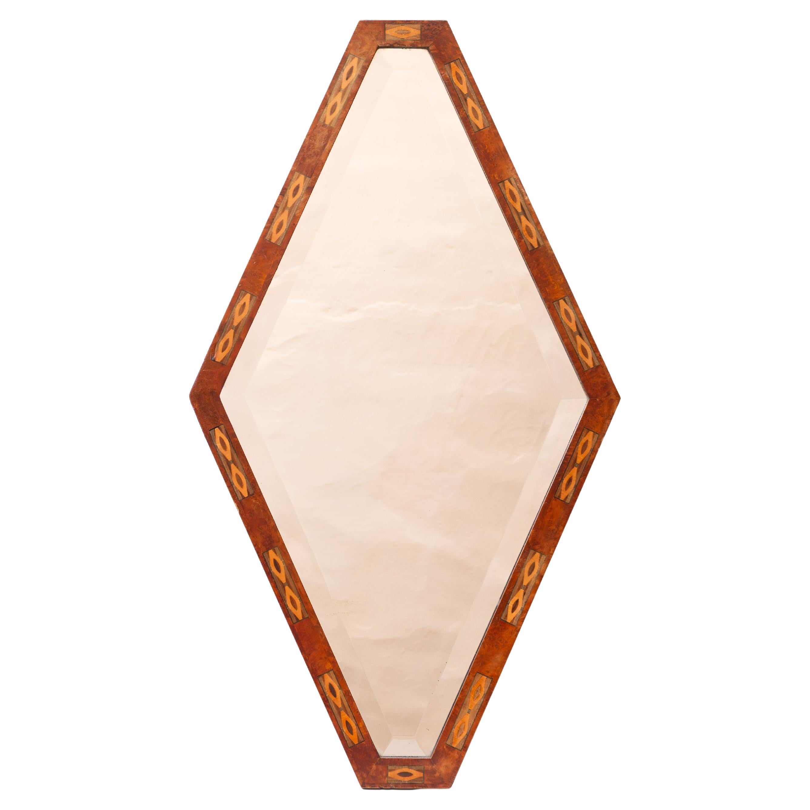 Specchio Art Deco in Wood Wood e intarsio di impiallacciatura - Forma a diamante 1930 Francia