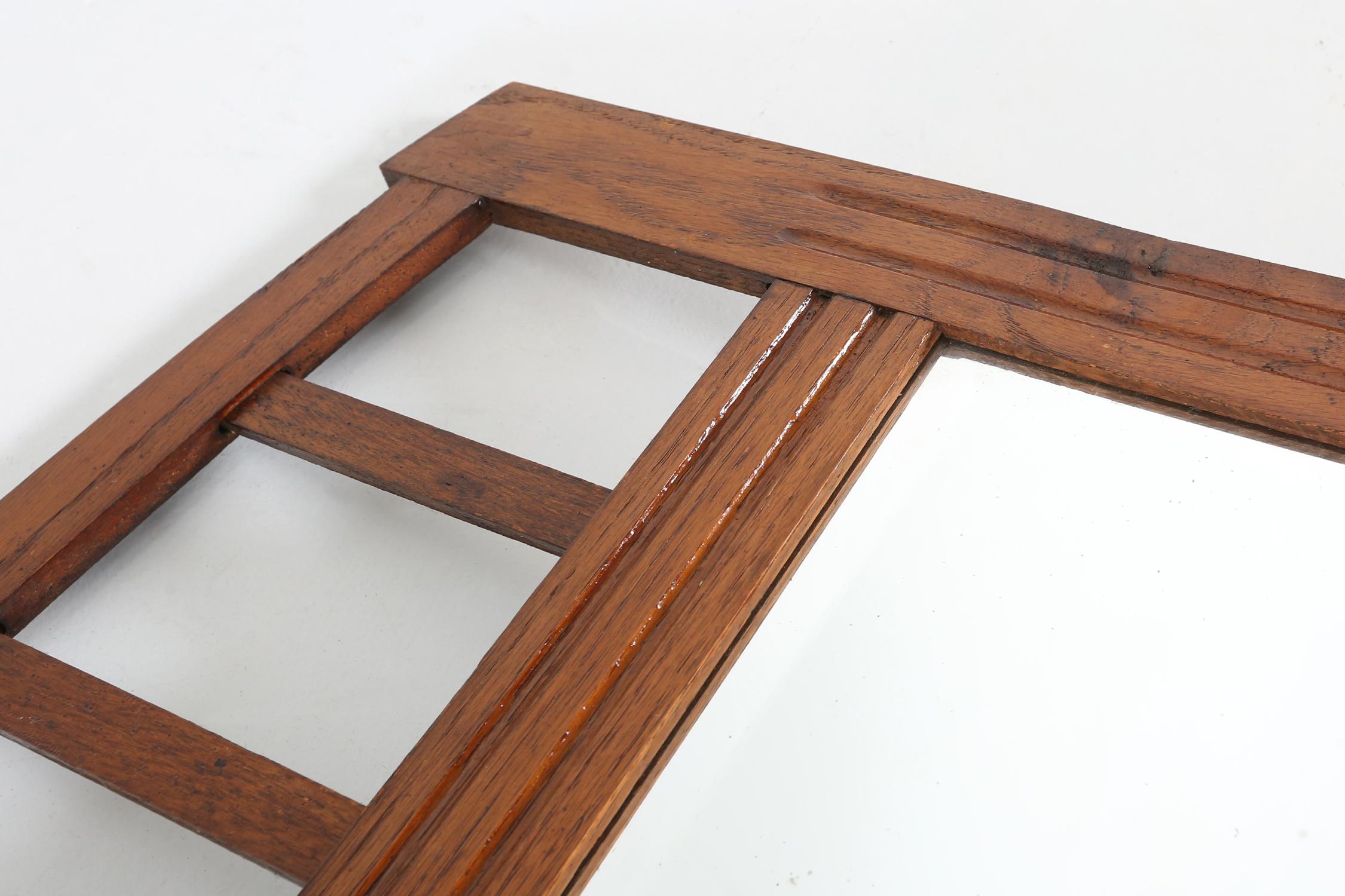 Milieu du XXe siècle Miroir Art déco en bois massif avec miroir découpé à facettes, années 1930 en vente