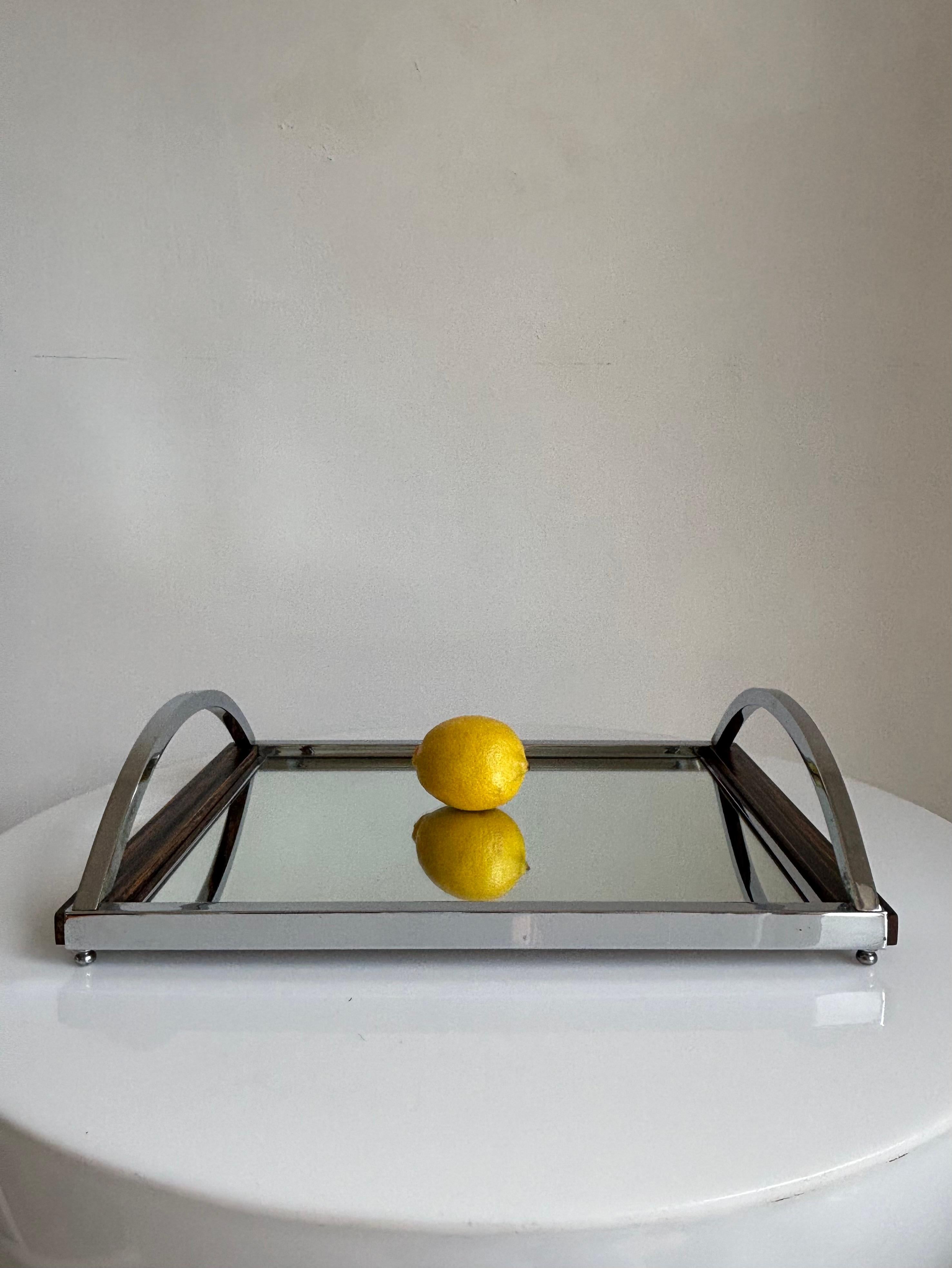 Art Deco Mirror, Wood, Chrome Serving Tray with Arched Handles Europeo en venta