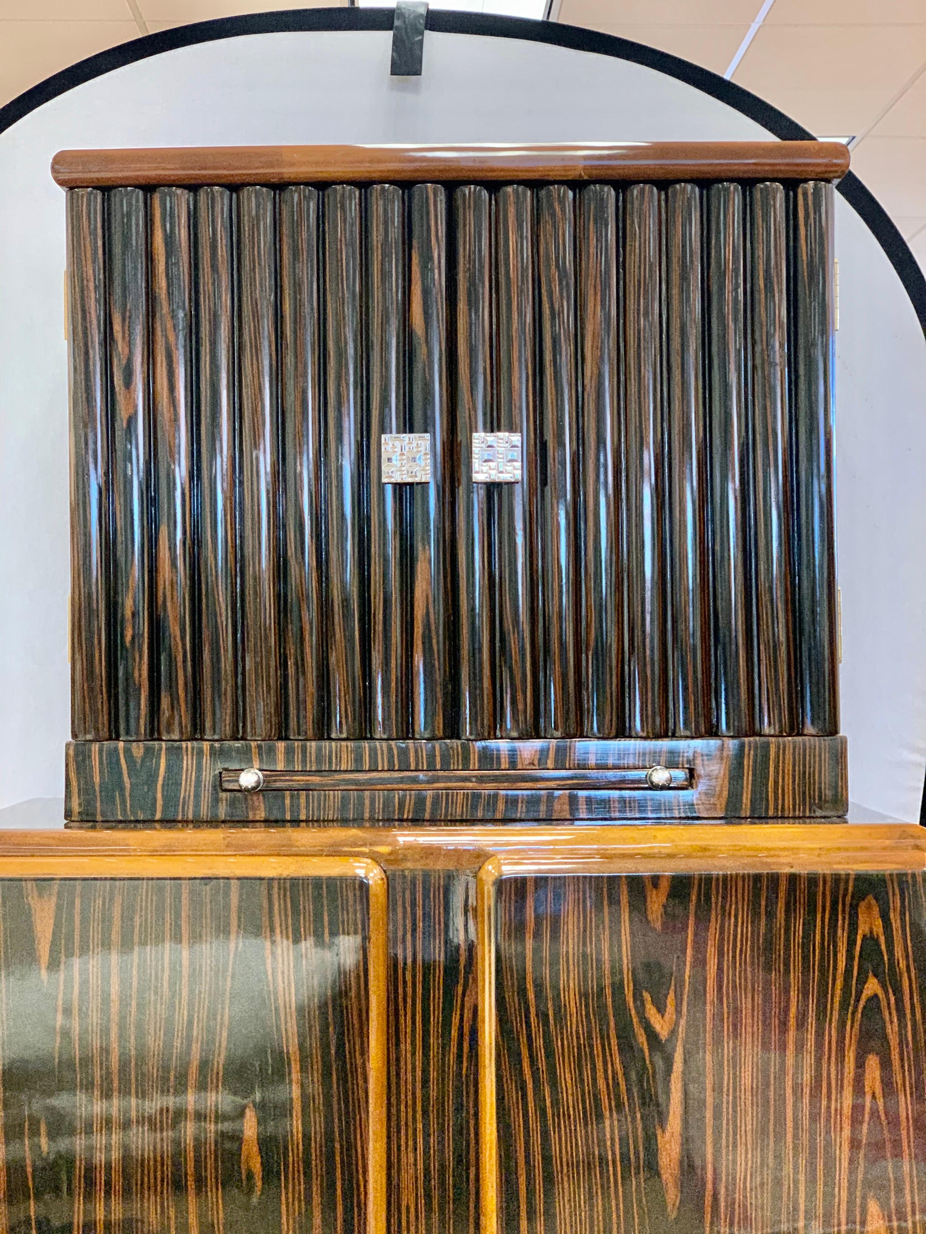 20th Century Art Deco Macassar Wood Mirrored Bar Cabinet Credenza Top and Bottom