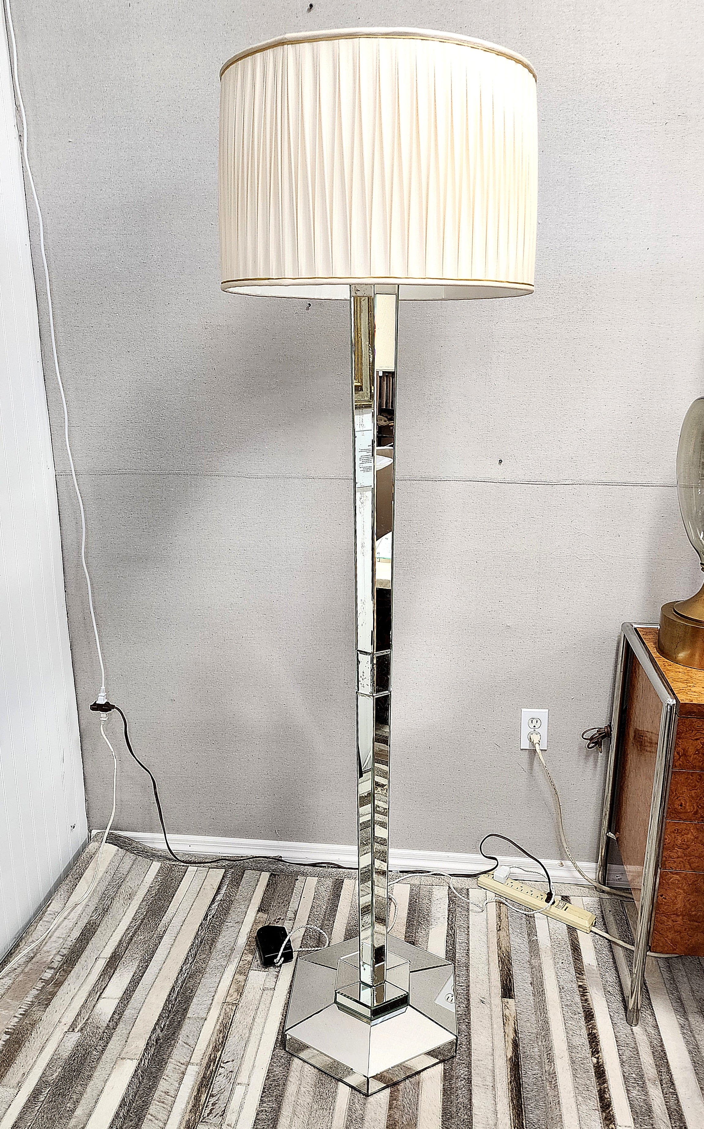 Hand-Crafted  Mirrored Floor Lamp French Art Deco  For Sale