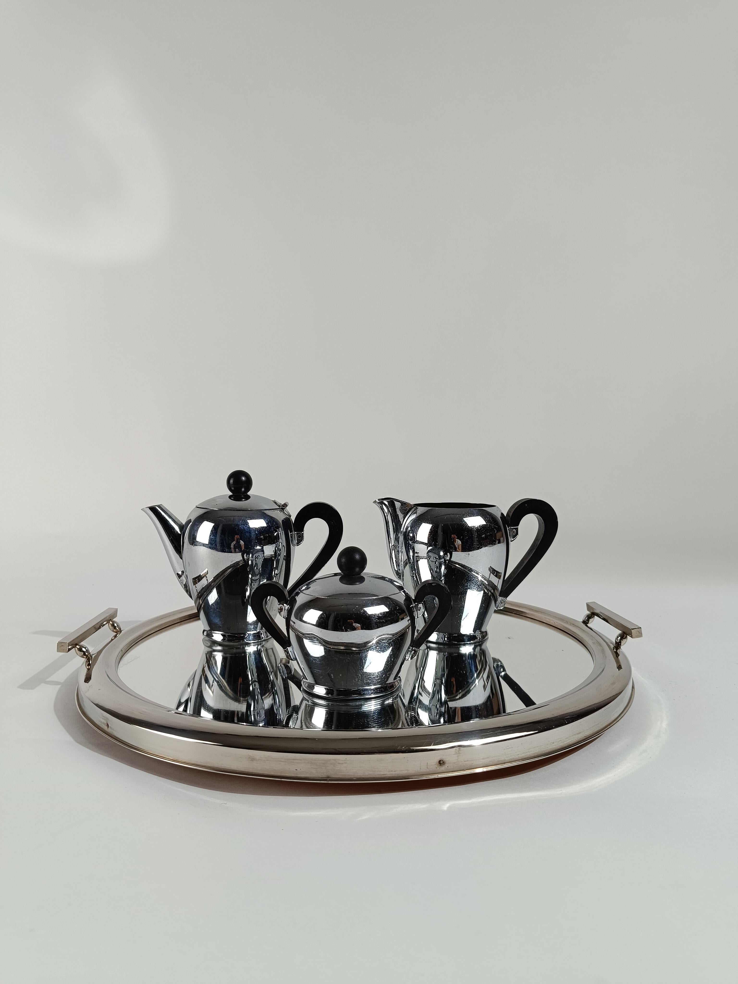 italien Plateau rond Art Déco en métal chromé, Italie 1930 en vente